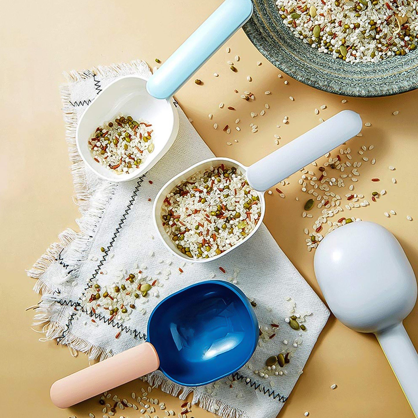 Large Plastic Measuring Spoons Flour Scoops For Home Kitchen (1 Pc) - Happy Price - Image 5