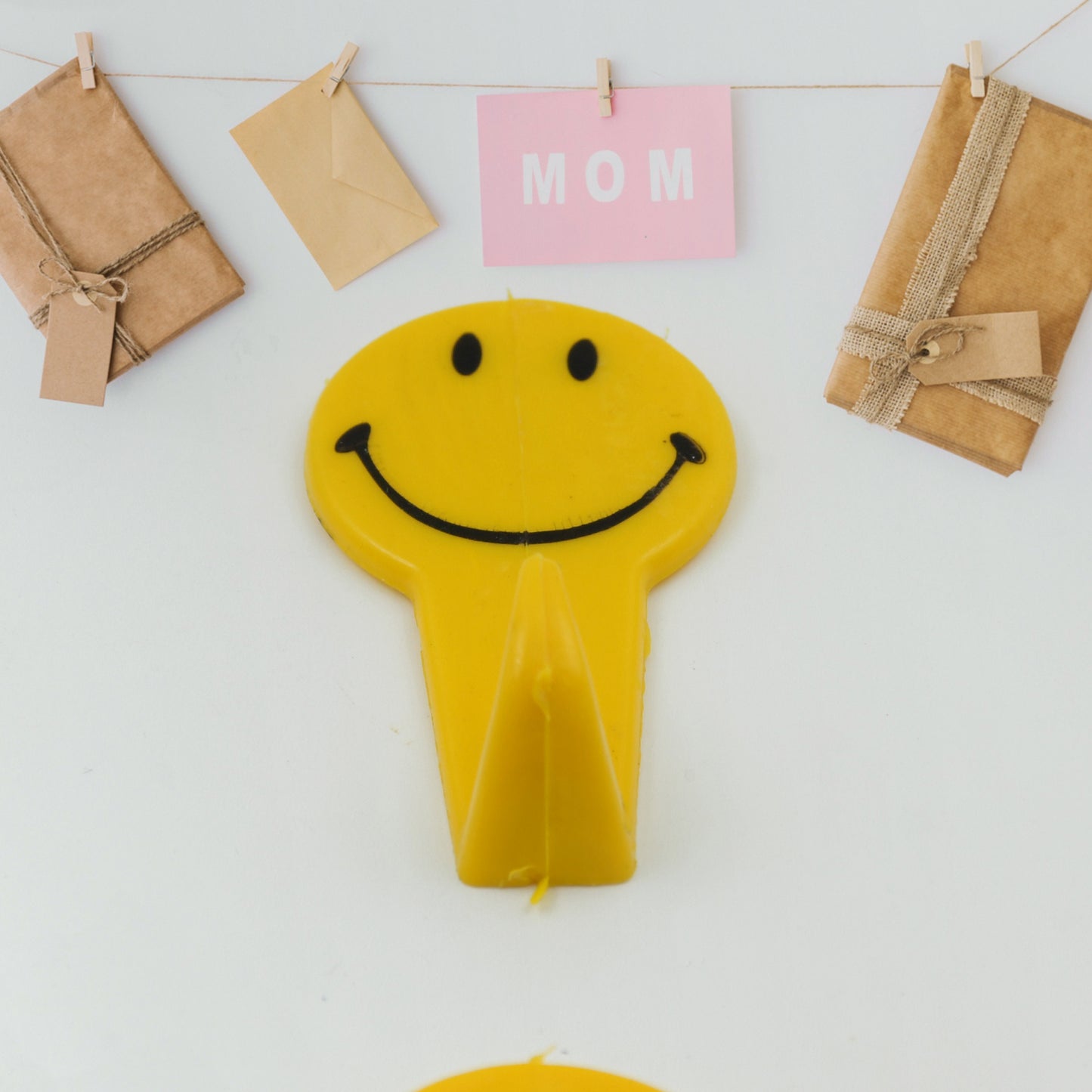 4 Pc Adhesive Hook For Holding Stuffskey And Other Items - Happy Price - Image 5