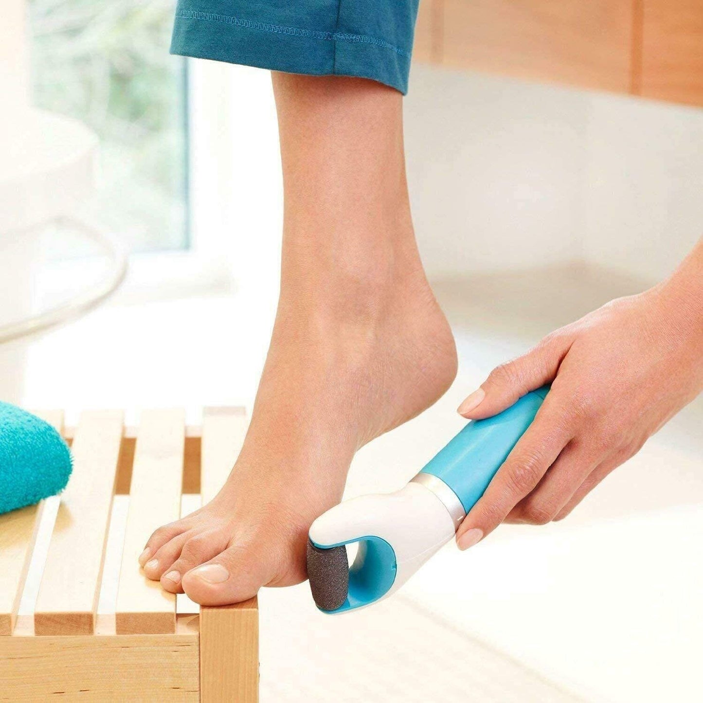 Electric Foot Callus Remover for Smooth Feet - Battery & USB Powered - Happy Price - Image 2