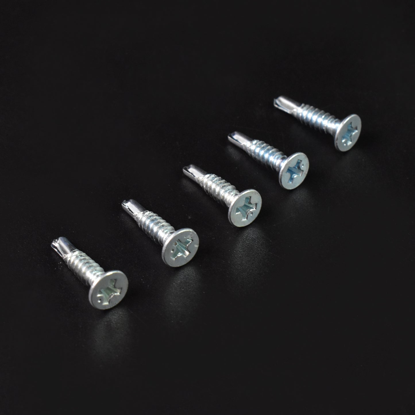 Self Adhesive Hooks Sticker Screw Nut And Bolt Type (4 Pcs Set) - Happy Price - Image 7