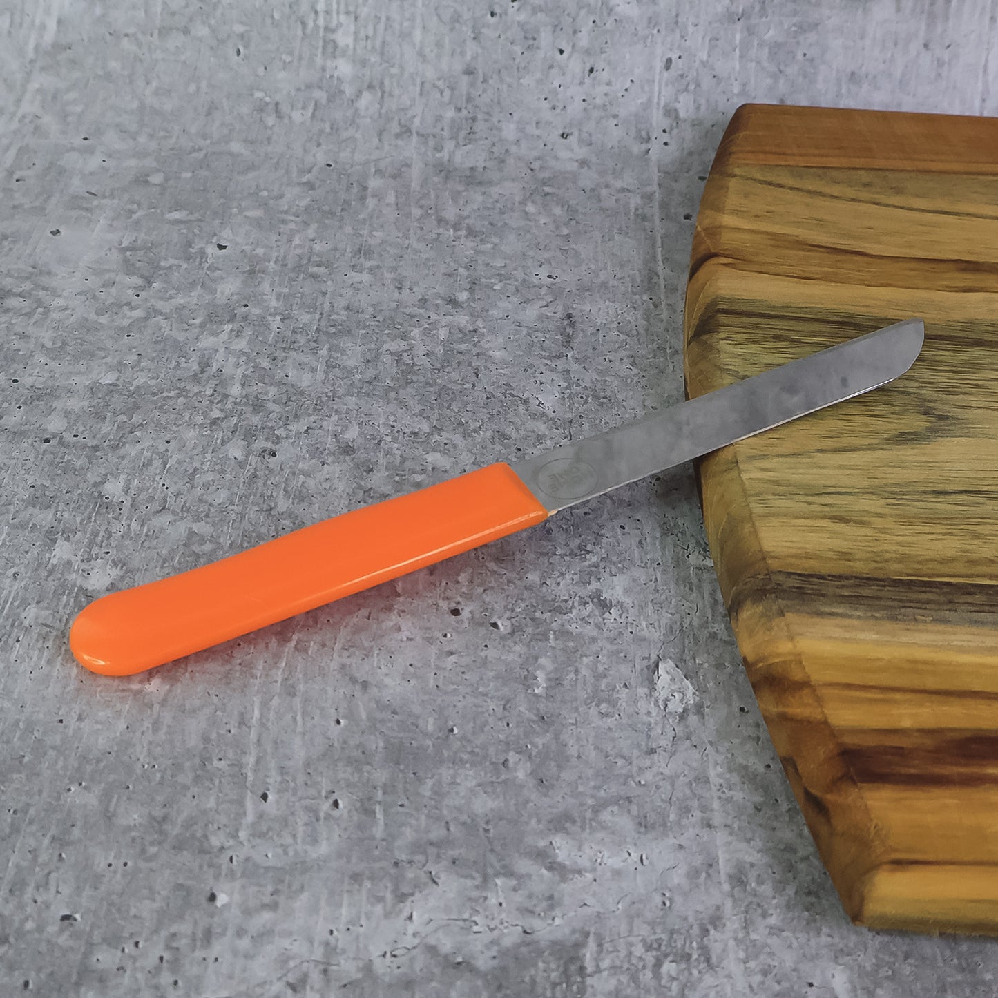 1 Pc Stainless Steel Plain Edge Utility Knife with Ergonomic Plastic Handle - Happy Price - Image 4