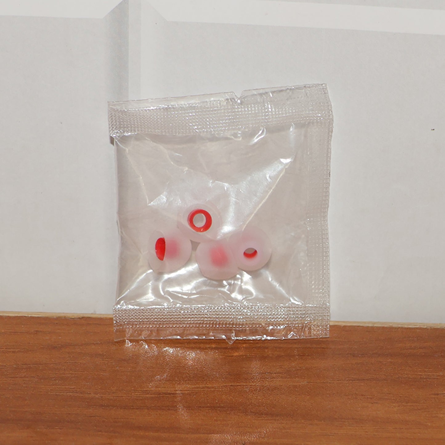 4 Pc Silicone Earbud Tips - Soft In-Ear Replacements for TWS & Wired Earphones - Happy Price - Image 7