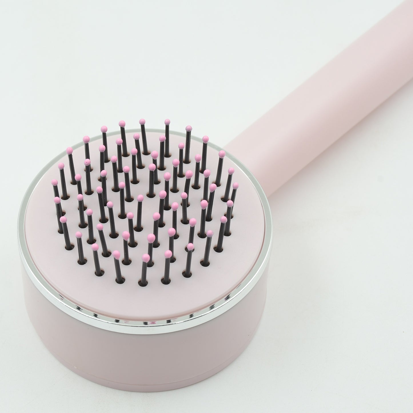 Air Cushion Massage Brush Airbag Massage Comb With Long Handle Self-cleaning Hair Brush Detangling Anti-static For All Hair - Happy Price - Image 4