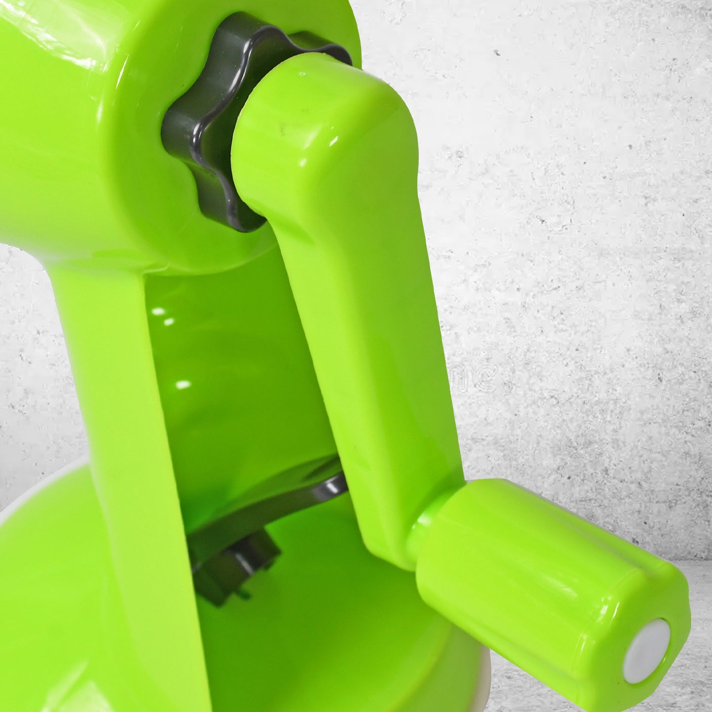 6 In 1 Multi Functional Vegetable Cutter Slicer Hand Machine Cutting Slice Cut Thick Cut Silk All In One Vegetable Chopper Cutter Slicing Cutter Barrel - Vegetable Grater With 6 Removable Blades - Happy Price - Image 4
