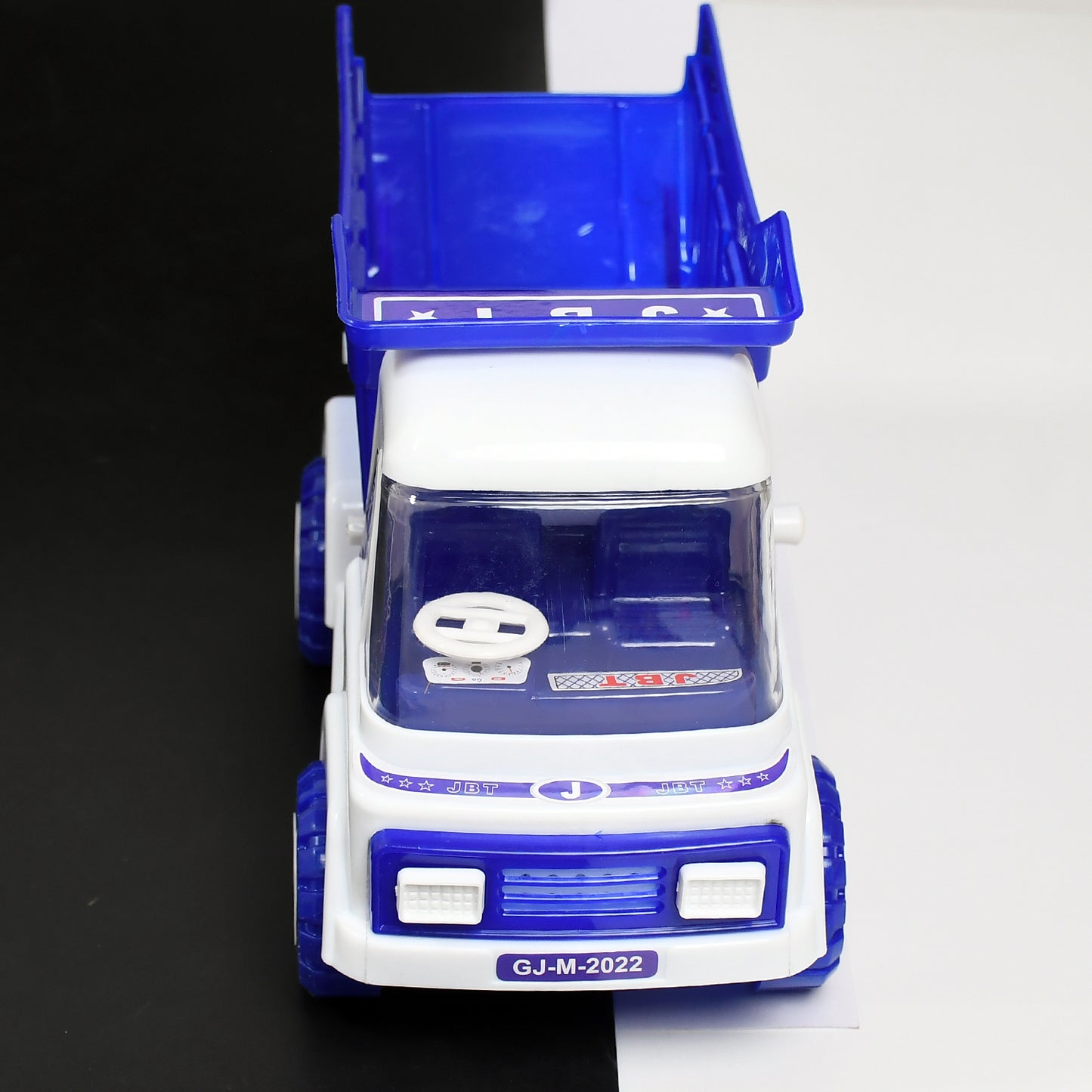 Big Size Friction Powered Dumper Toy Truck For Kids. With Opening Container Feature. Strong Durable Plastic Material. Indoor Outdoor Play. Miniature Scaled Models Truck - Happy Price - Image 4