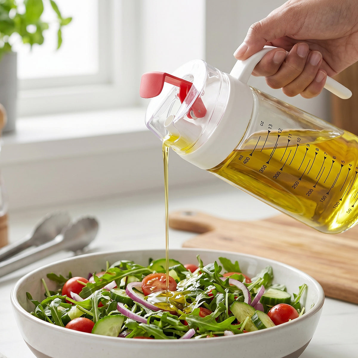 500ml Glass Oil Dispenser with Auto-Flip Cap & Side Handle - 1 Pc - Happy Price - Image 3
