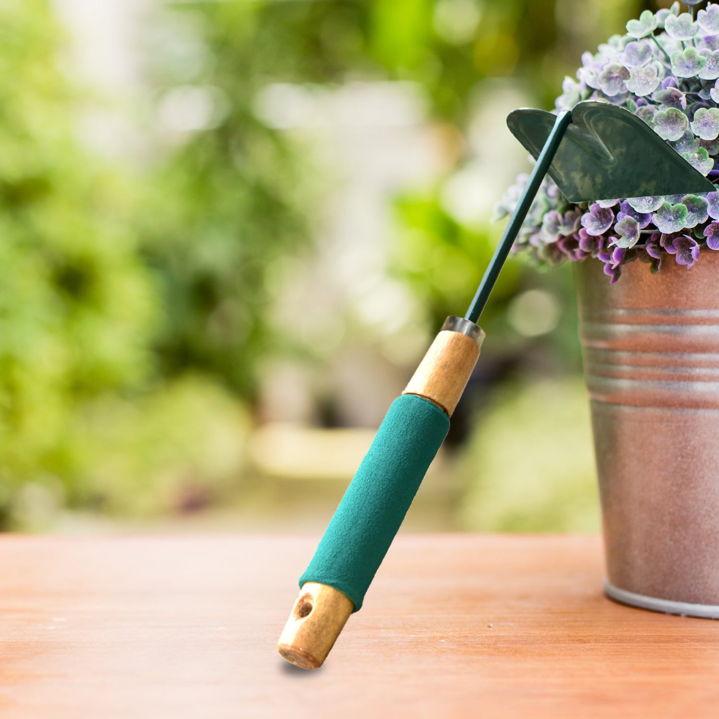 Garden Hoe with Dual-Action Prongs and Handle - Happy Price - Image 5