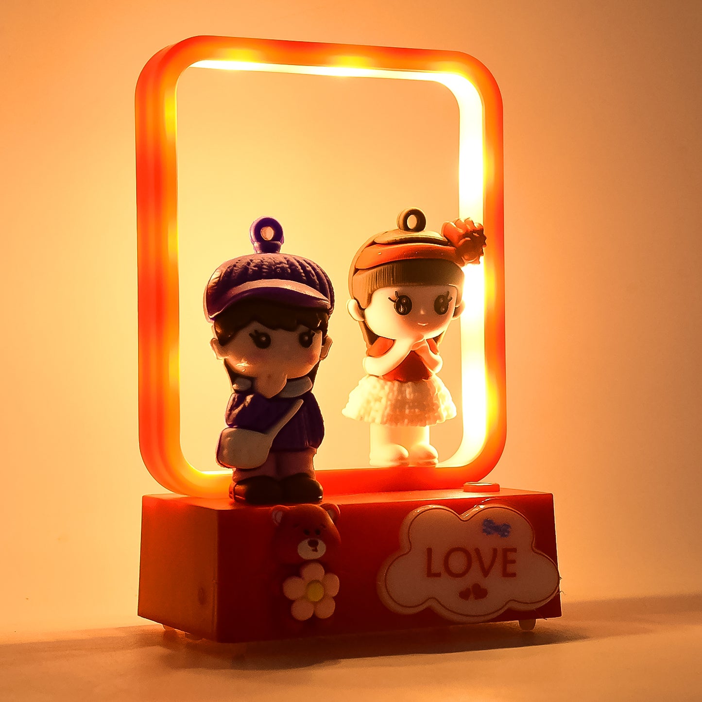 Decorative Love Couple LED Figurine Light (1 Pc) for Home & Gifting