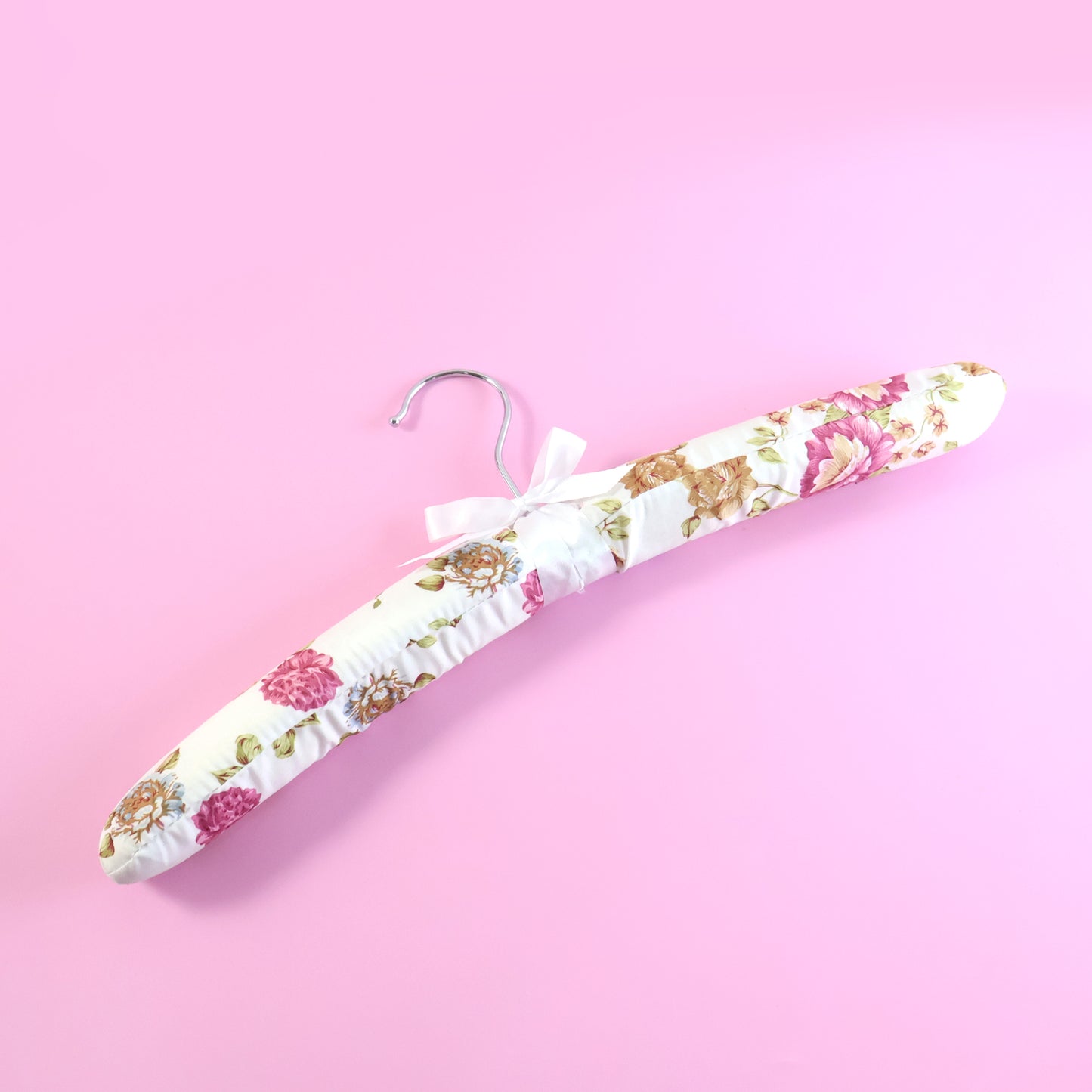 Floral Padded Clothes Hanger (1 Pc) - Satin Finish, Gentle on Delicates - Happy Price - Image 2