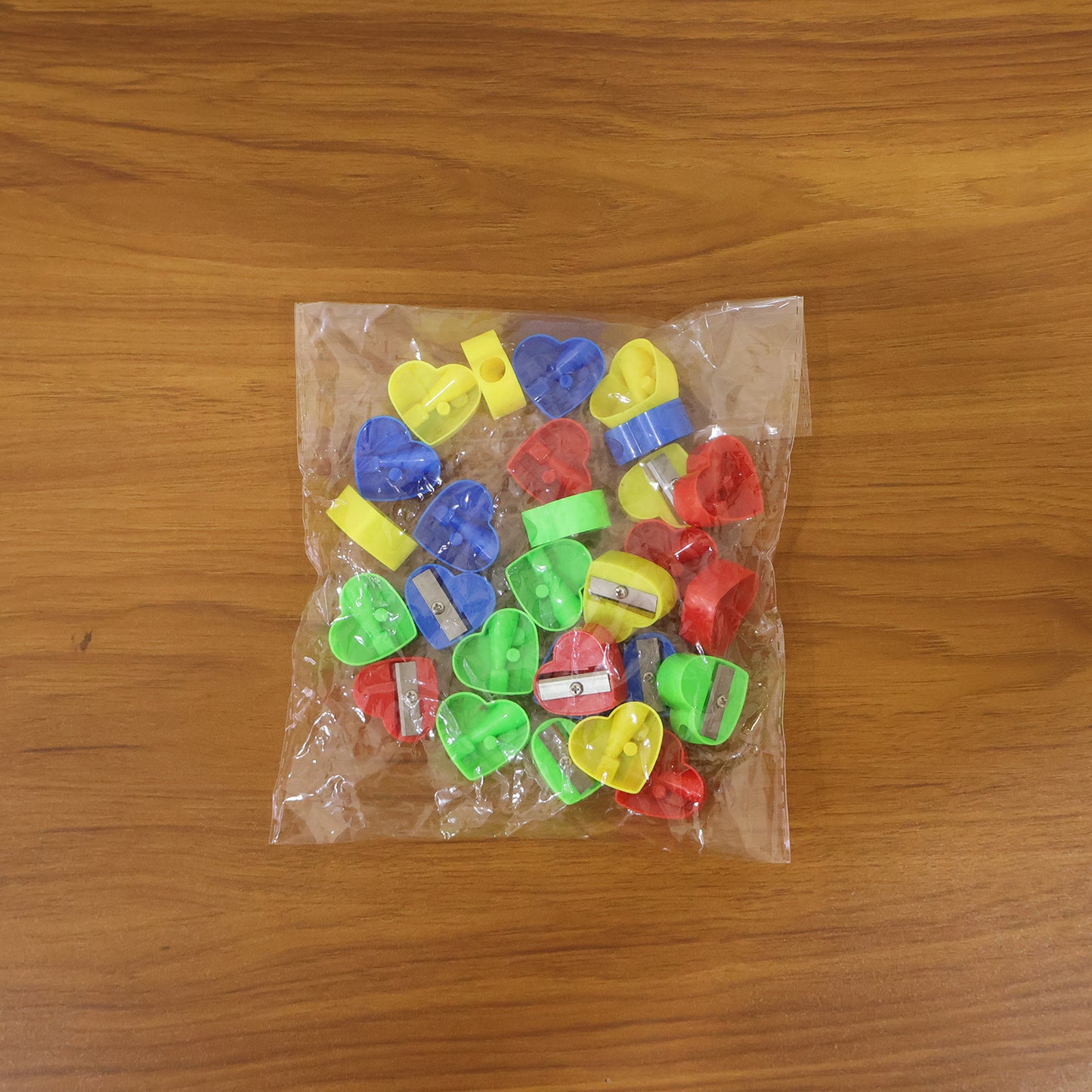 28 Pc Heart Shape Manual Pencil Sharpeners Set - Colorful Kids School Stationery - Great Price - Image 7
