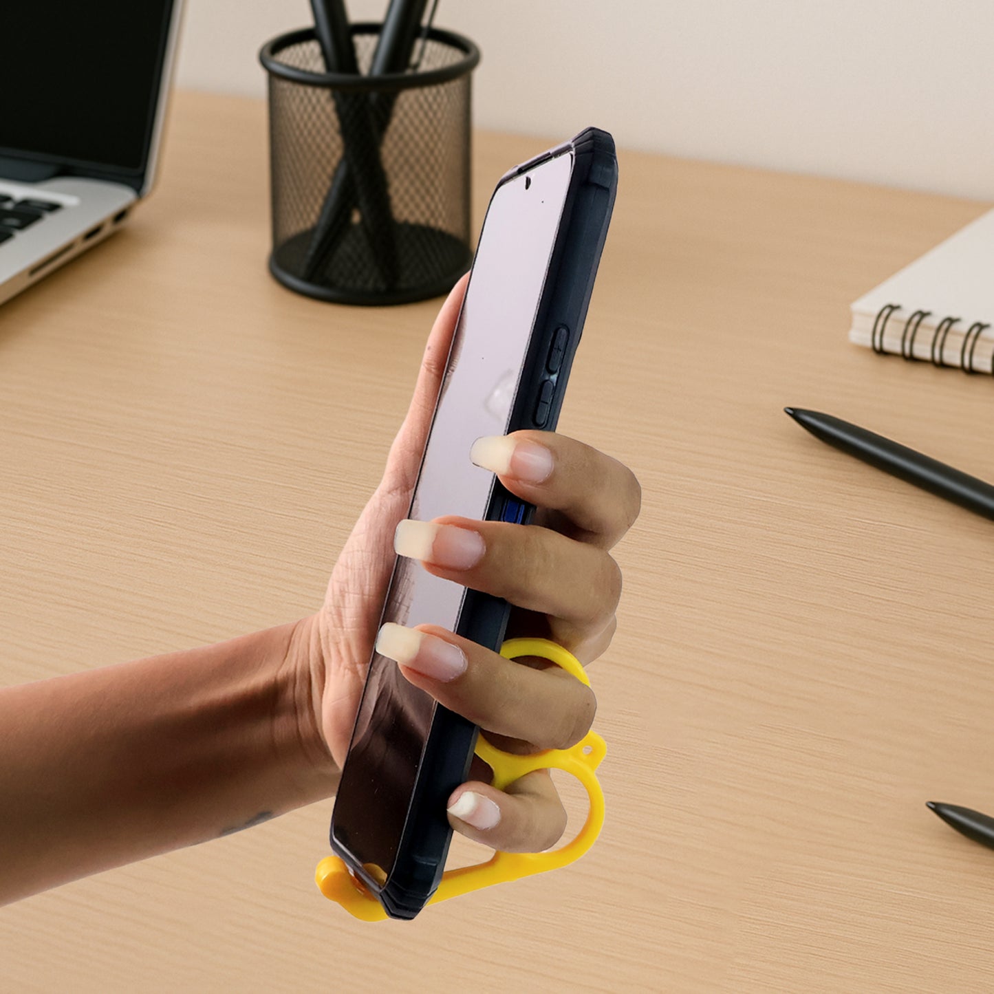 Plastic Hand Mobile Stand (Mix Color 50 Pc) - Happy Price - Image 5