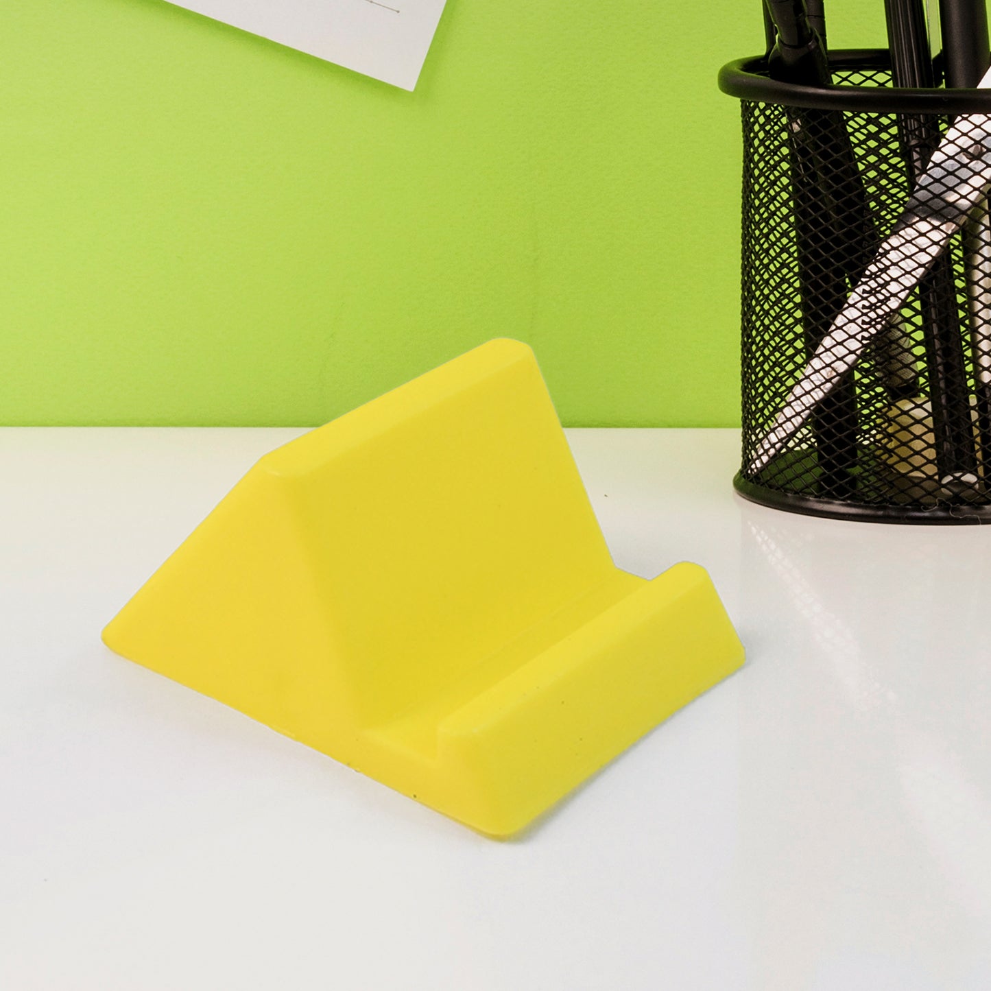 Compact Plastic Mobile Phone Holder Stand (1 Pc Mix Color) - Happy Price - Image 4