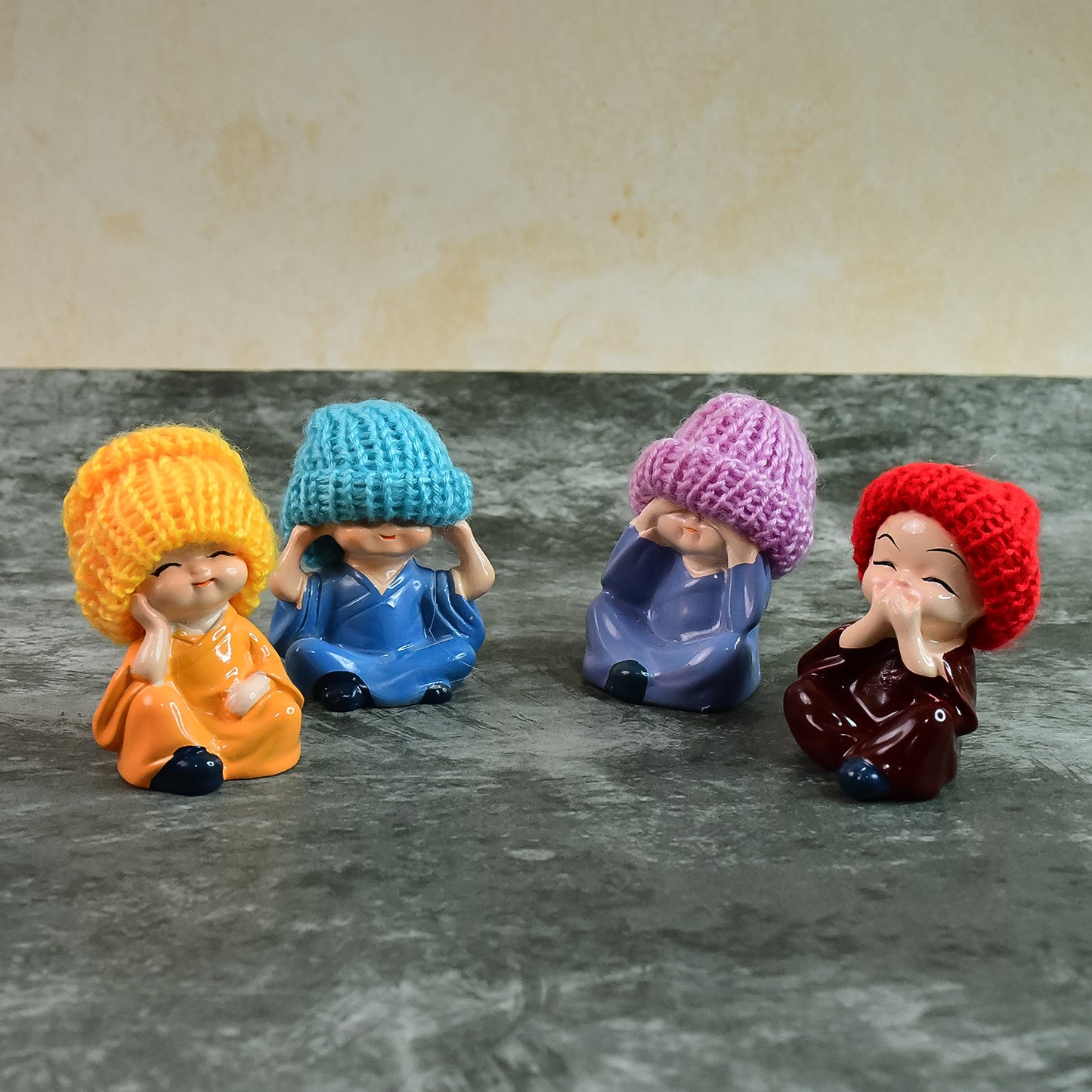 Decorative Resin Monk Buddha Showpiece Set Of 4 With Traditional Straw Hats - Happy Price - Image 4