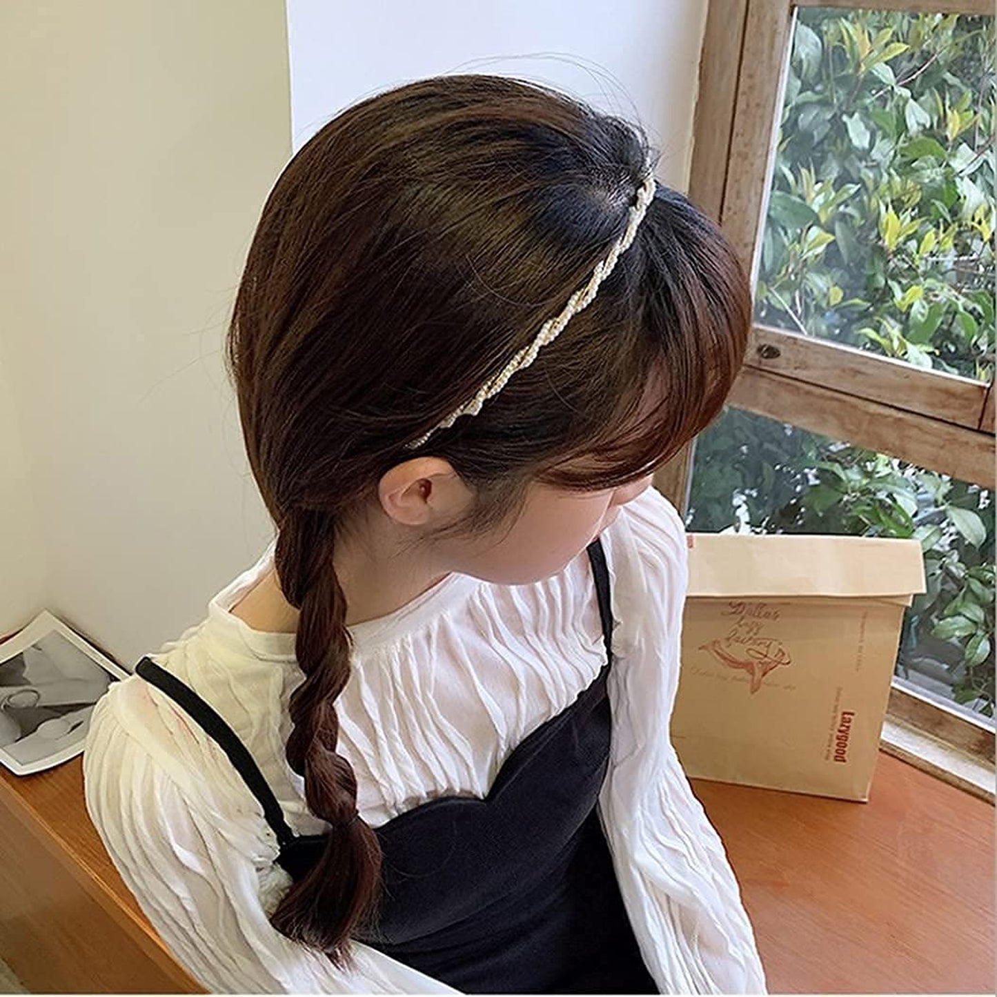 Elegant Pearl Design Hairband (1 Pc)
