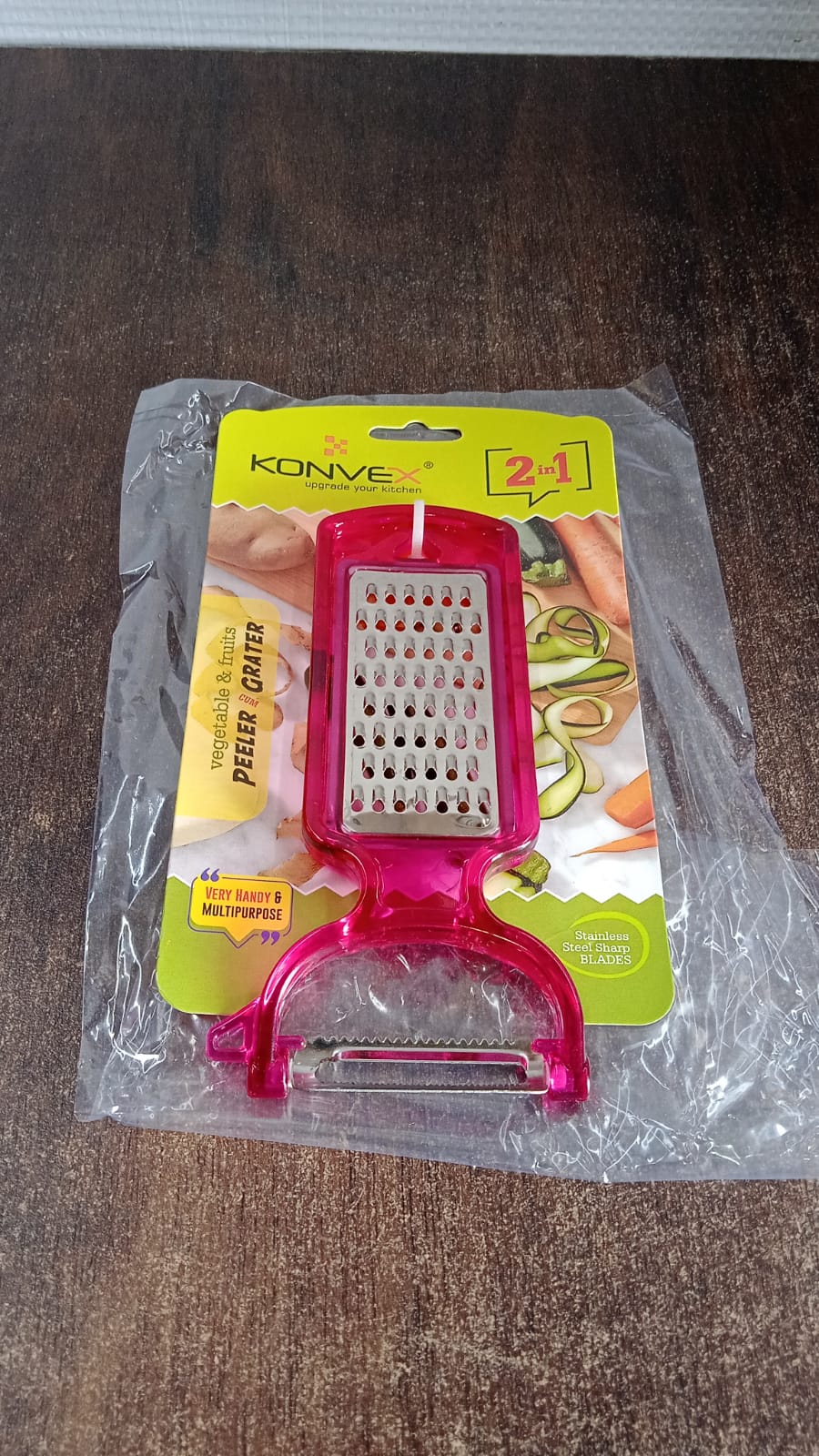 2-in-1 Multifunctional Kitchen Peeler With Grater (1 Pc) - Happy Price - Image 7