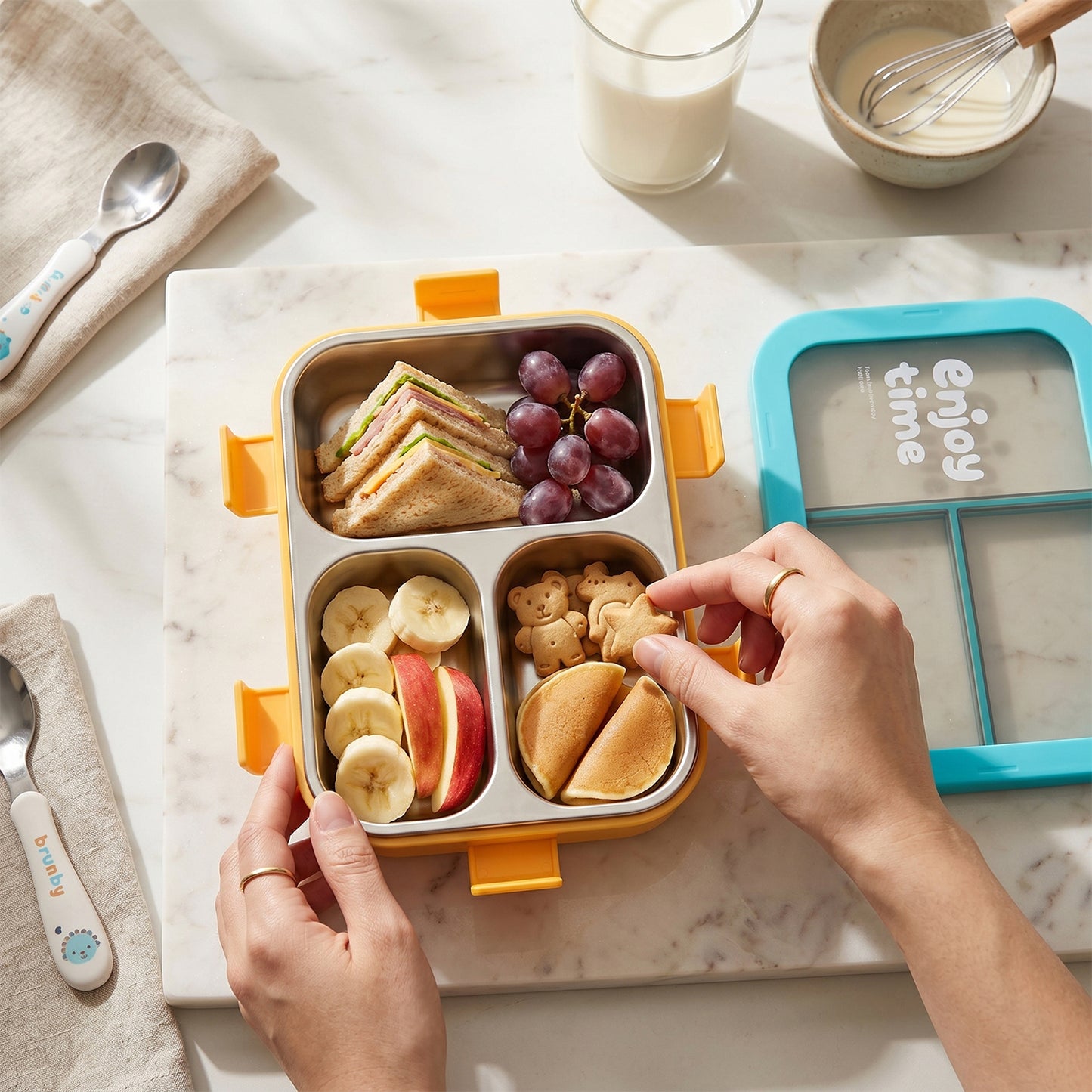 3 Compartment Stainless Steel Lunch Box with Cutlery - 600ml Airtight Food Container - Great Price - Image 3