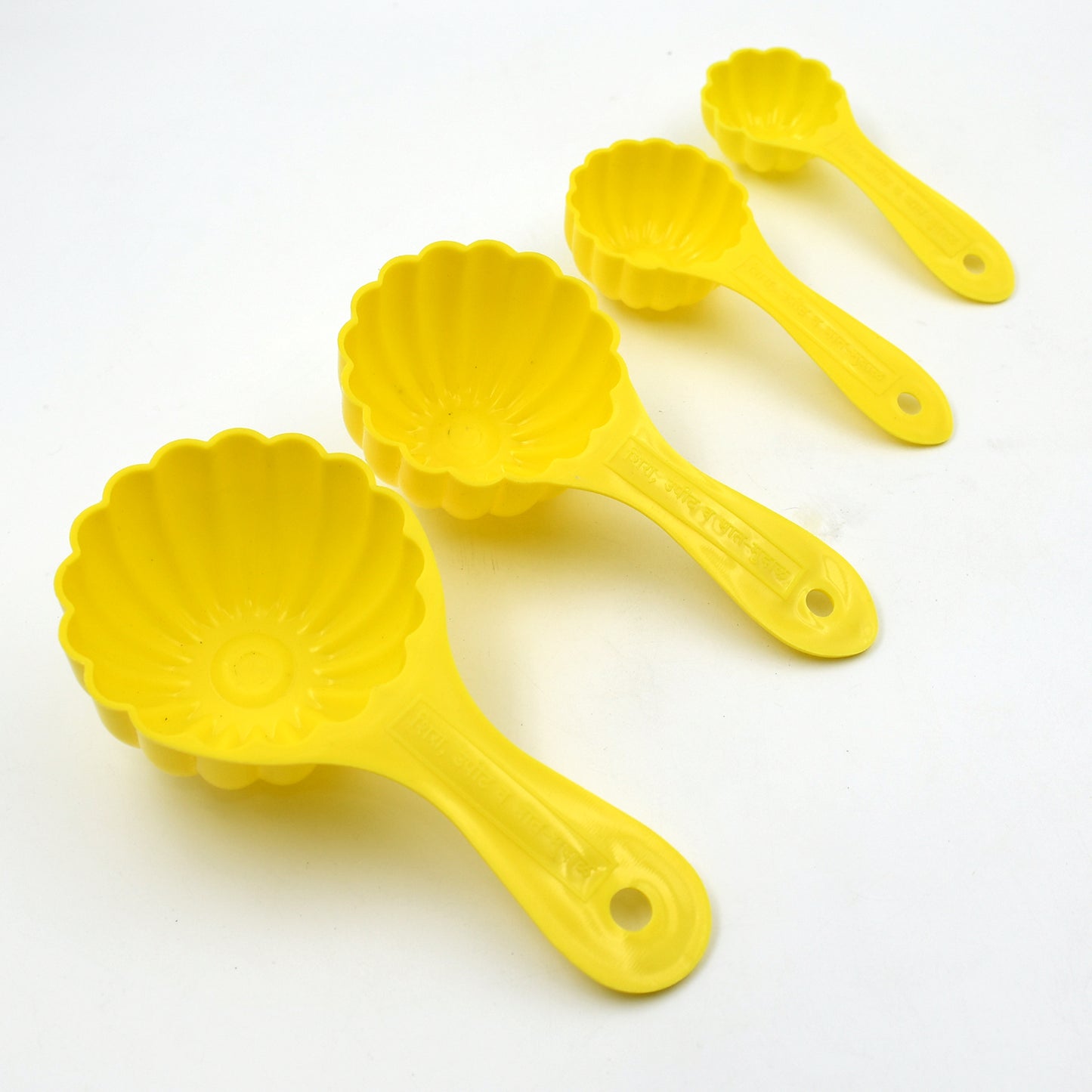 Plastic Kitchen Tool Mould Ladoo Mould Spoon Ladoo Making Spoon Set For Kitchen Multipurpose Plastic Ladoo Mold For Making Different Variety Of Ladoo (4 Pcs Set) - Happy Price - Image 6