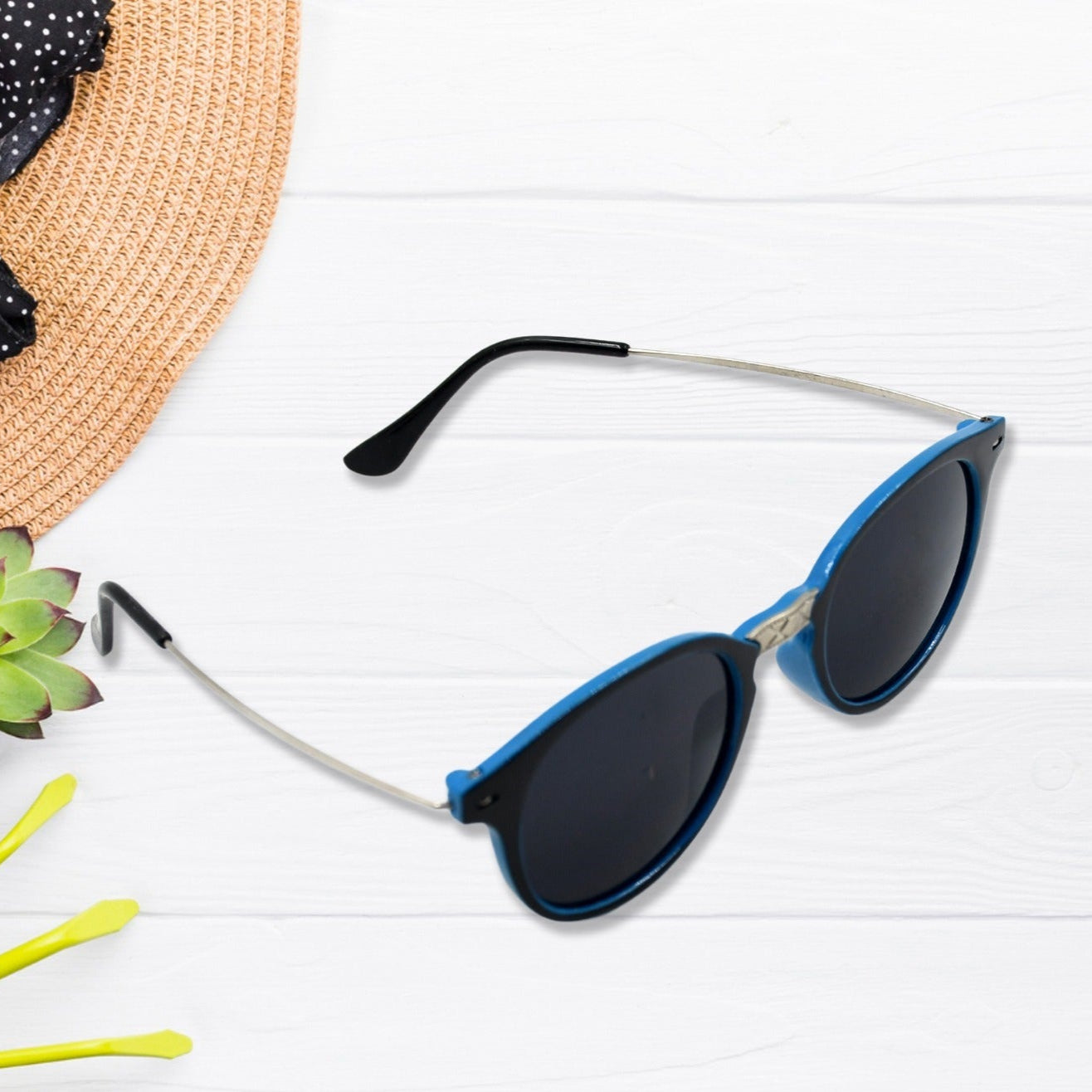 Uv Protected Round Sunglasses Classic Sunglasses For Men Women Lightweight - Happy Price - Image 1