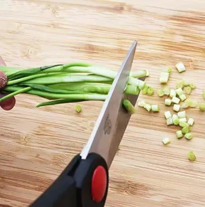 5-Piece Black Kitchen Knife Set with Wooden Block & Scissors - Happy Price - Image 5