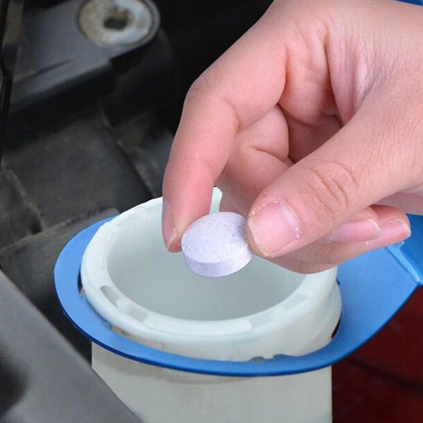 10 Pc Car Windshield Cleaning Tablets - Water Repellent Formula for Clear Visibility - Great Price - Image 3