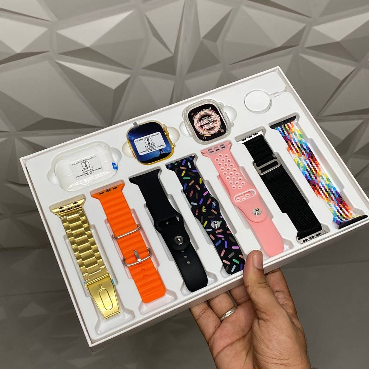 10 In1 Set Ultra Smart Bluetooth Calling Smartwatch + Earphones With Transparent Screen Guard Watch With Seven Classic Straps (Mix Color) - Happy Price - Image 6