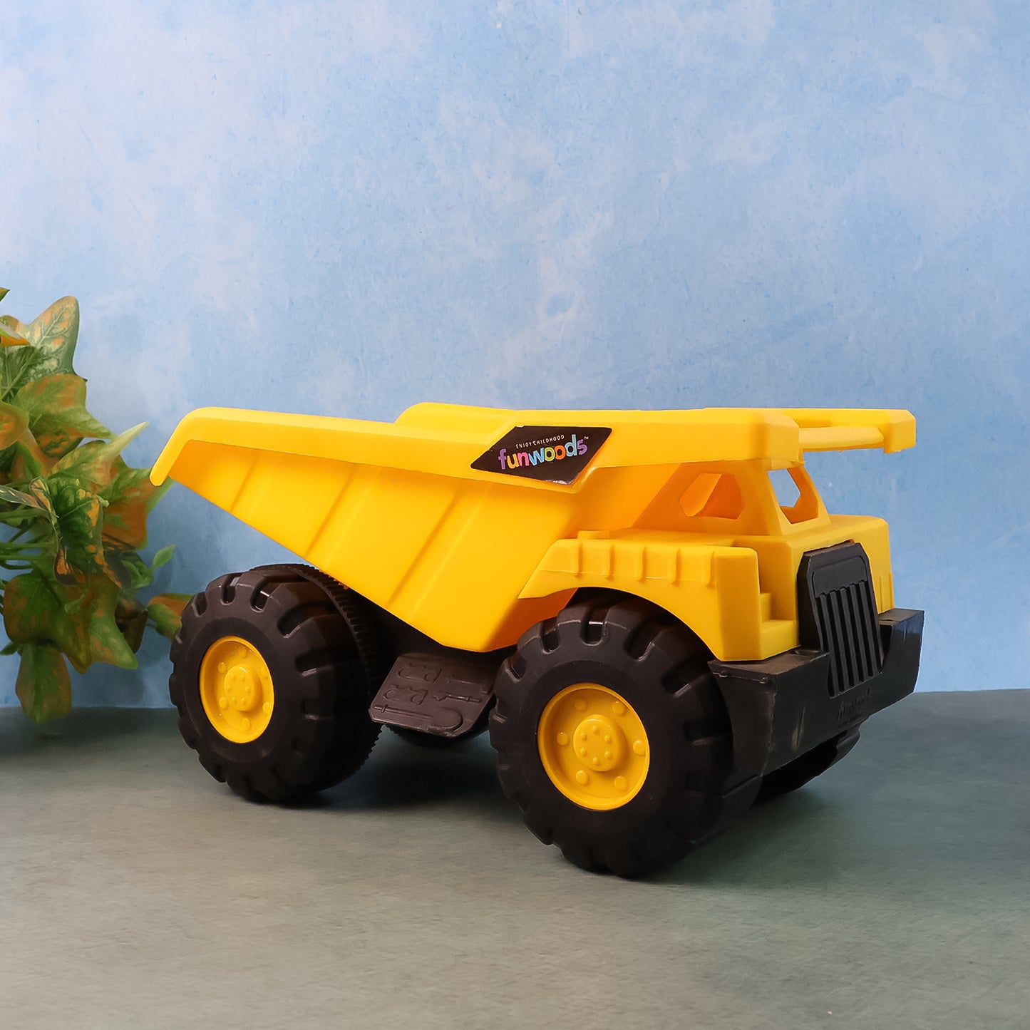 Friction Powered Dump Truck Toy - 1 Pc - Happy Price - Image 4