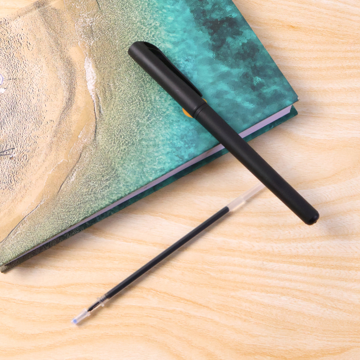 20 Piece Refillable Black Marker Pen Set with Extra Ink for Smooth Writing - Great Price - Image 3
