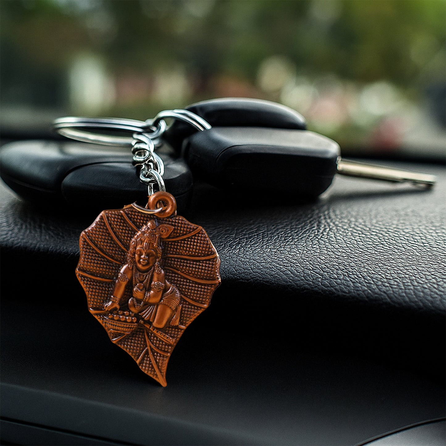 Antique Finish Metal Bal Krishna Peepal Leaf Keychain (1 Pc) - Happy Price - Image 6
