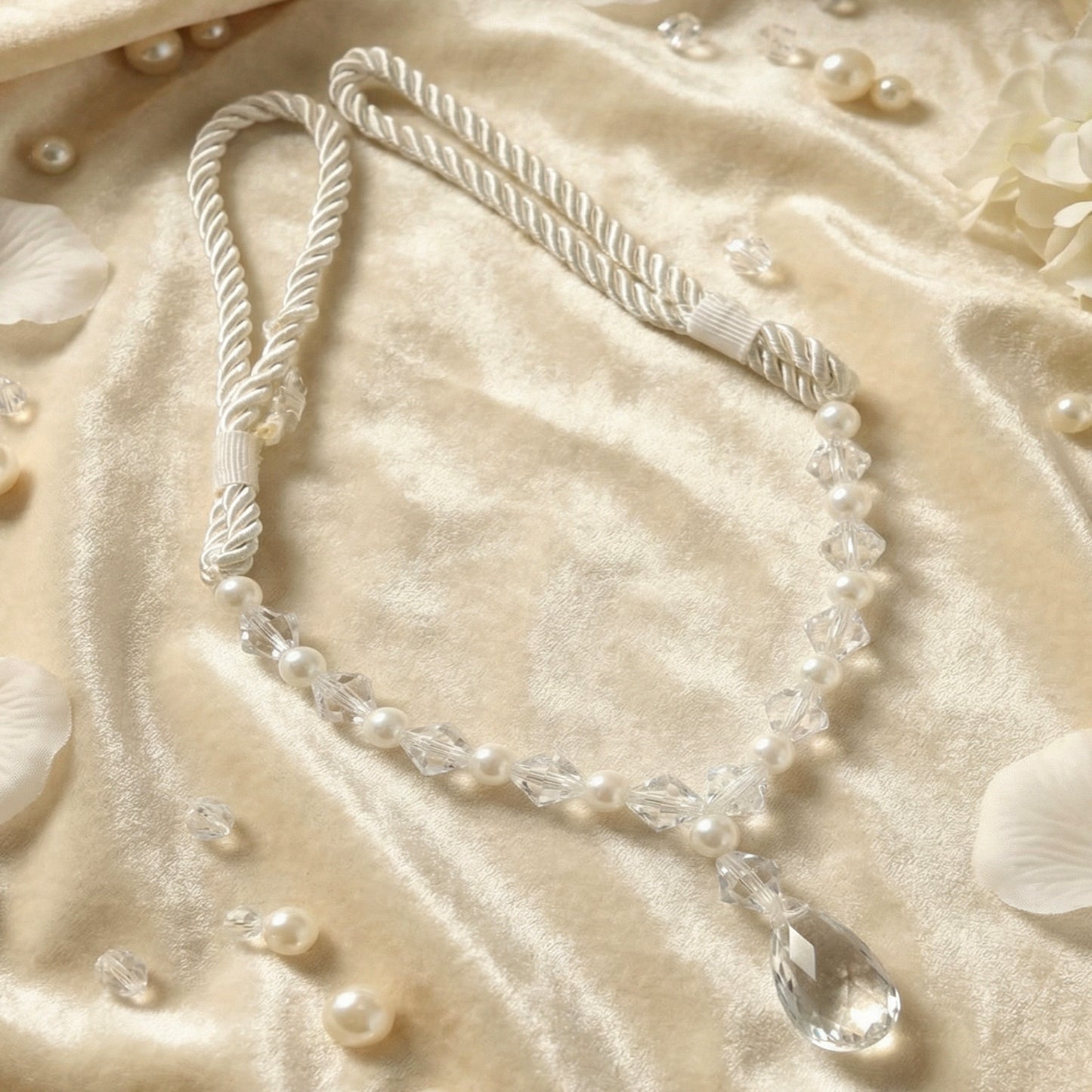 Crystal and Pearl Beaded Curtain Tieback with Rope Design (1 Pc) - Happy Price - Image 5