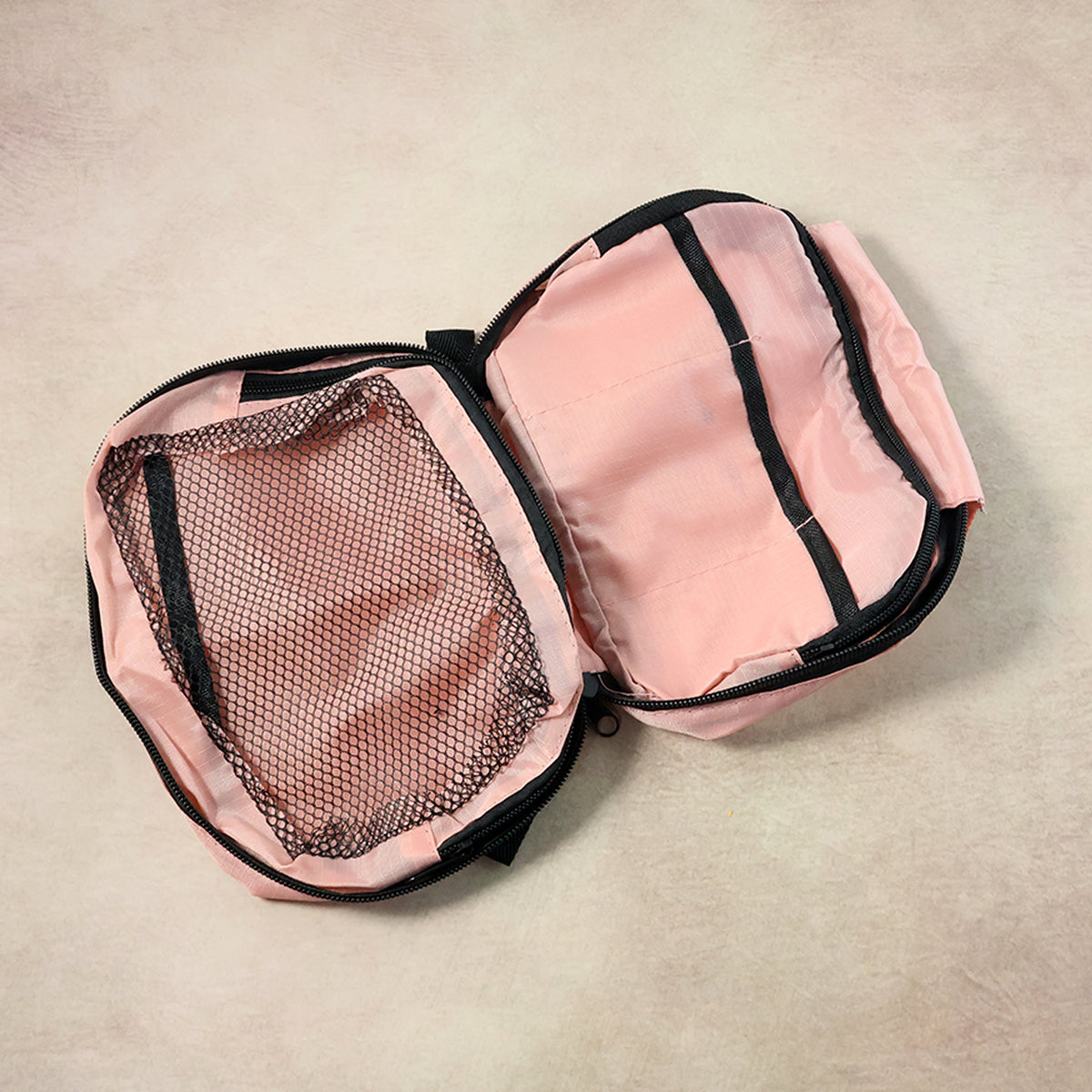 Hanging Toiletry Bag Organizer (1 Pc) - Waterproof Nylon Travel Pouch - Happy Price - Image 6