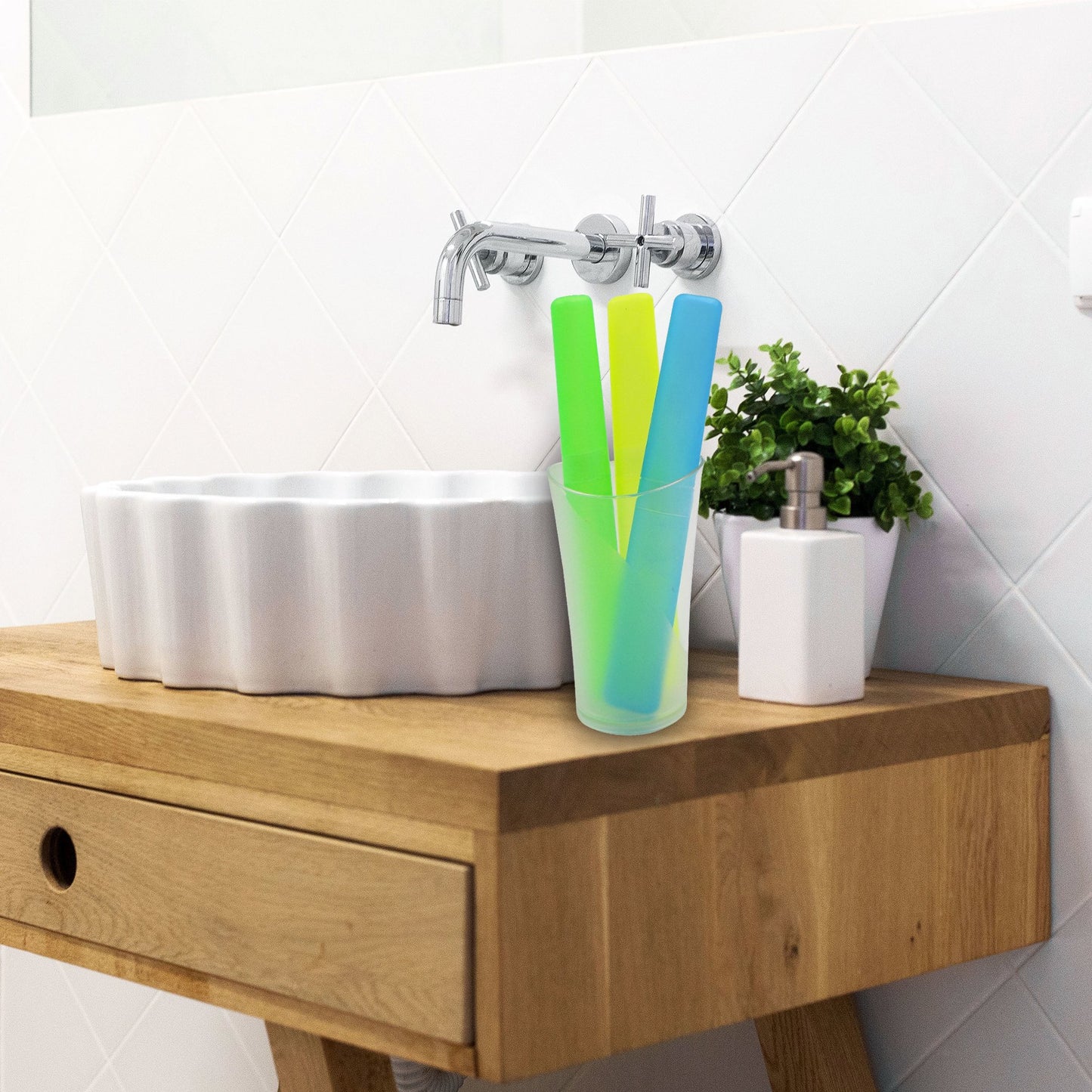 4 Pcs Portable Toothbrush Travel Cases - Dustproof & Ventilated Holders - Happy Price - Image 2