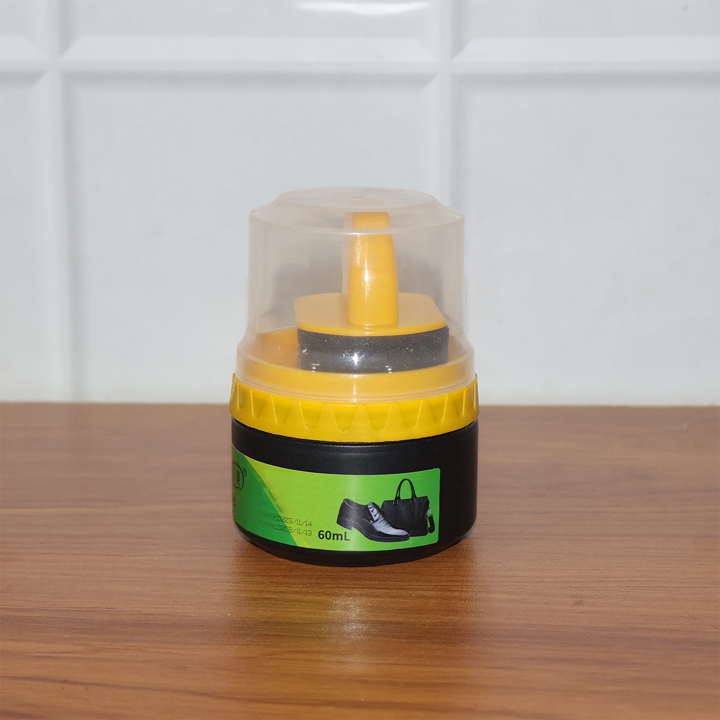 Black Shoe Polish Cream with Sponge Applicator - 60 ML for Instant Shine - Happy Price - Image 7