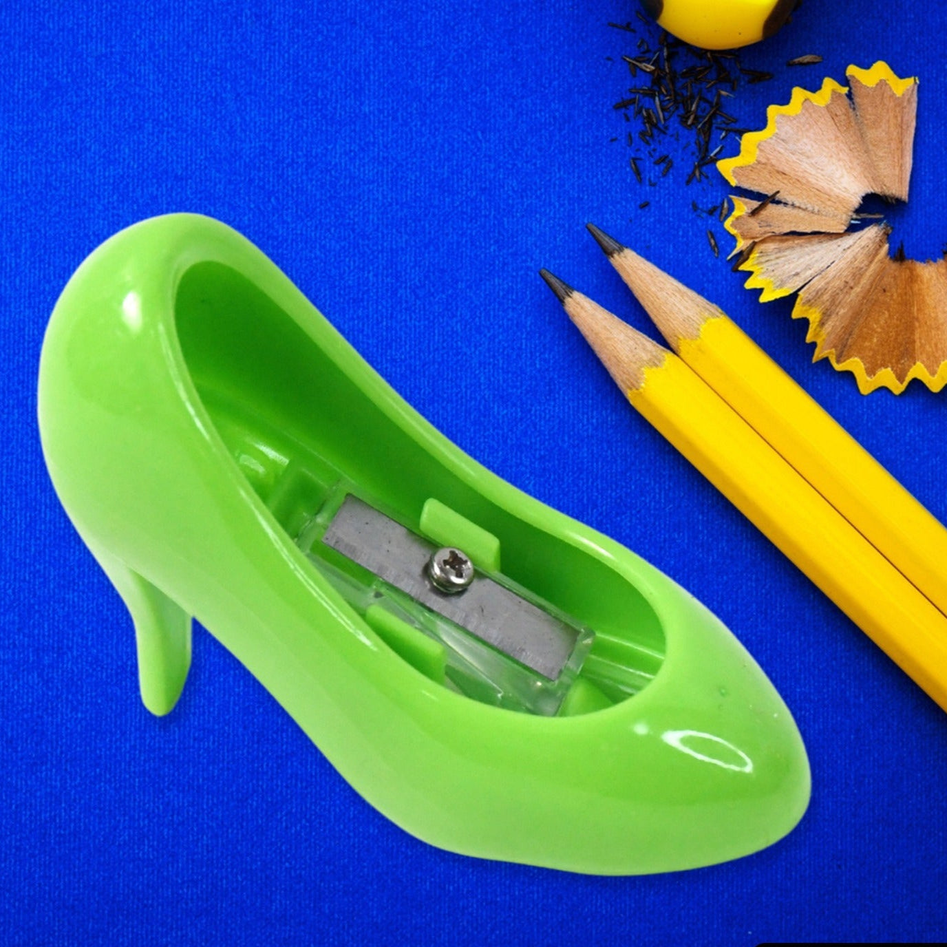 High Heels Shape Pencil Sharpener Single Pencil Sharpeners (Mix Colour) - Happy Price - Image 1