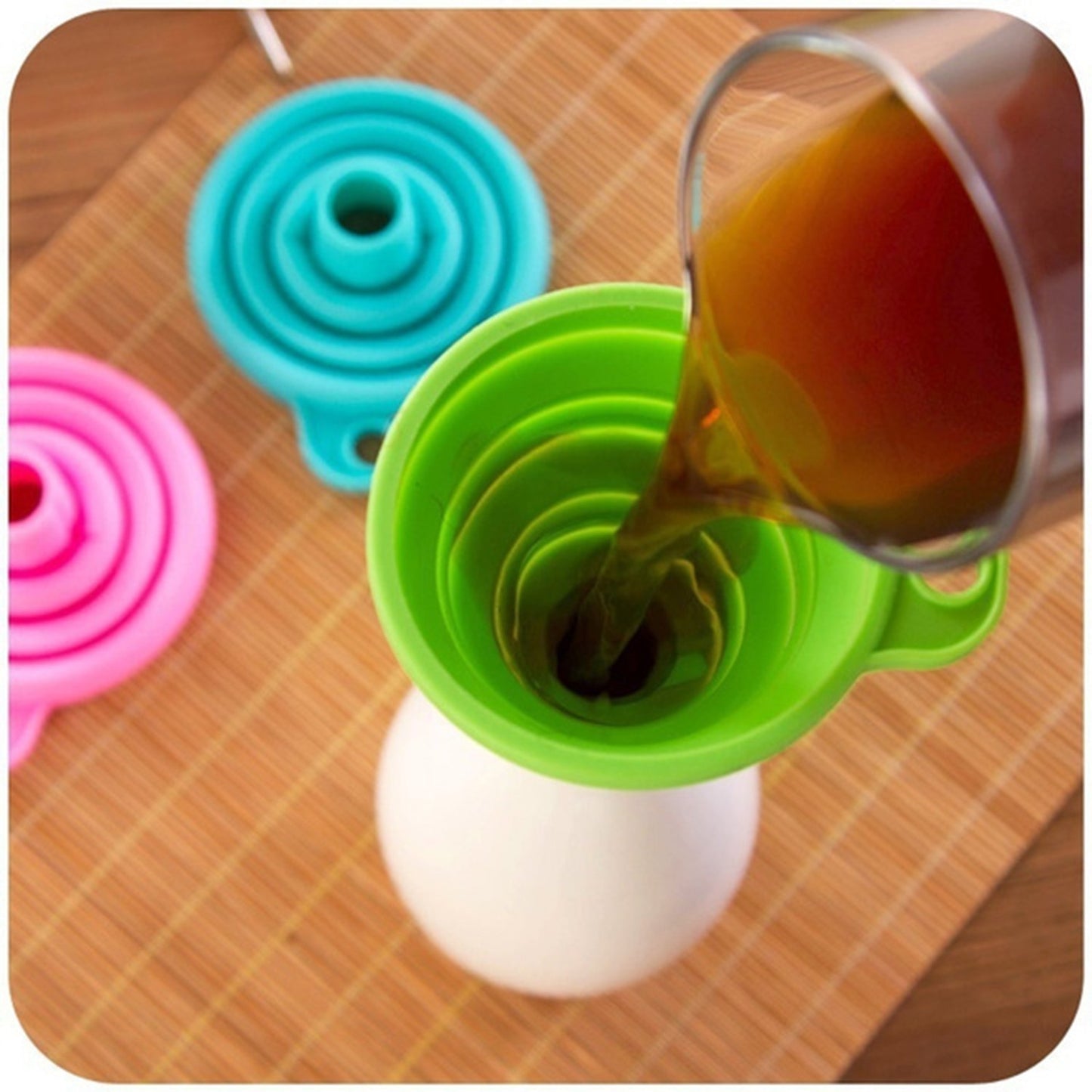 Collapsible Silicone Funnel for Kitchen - Oil, Sauce, Liquid Transfer - Happy Price - Image 3