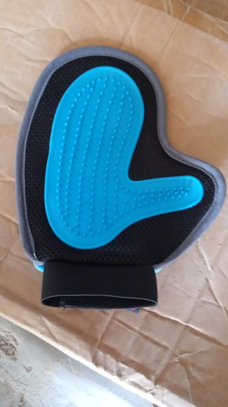 Pet Grooming Glove -nbsp Humanized Descending Brush Glove (1 Pc) - Happy Price - Image 7