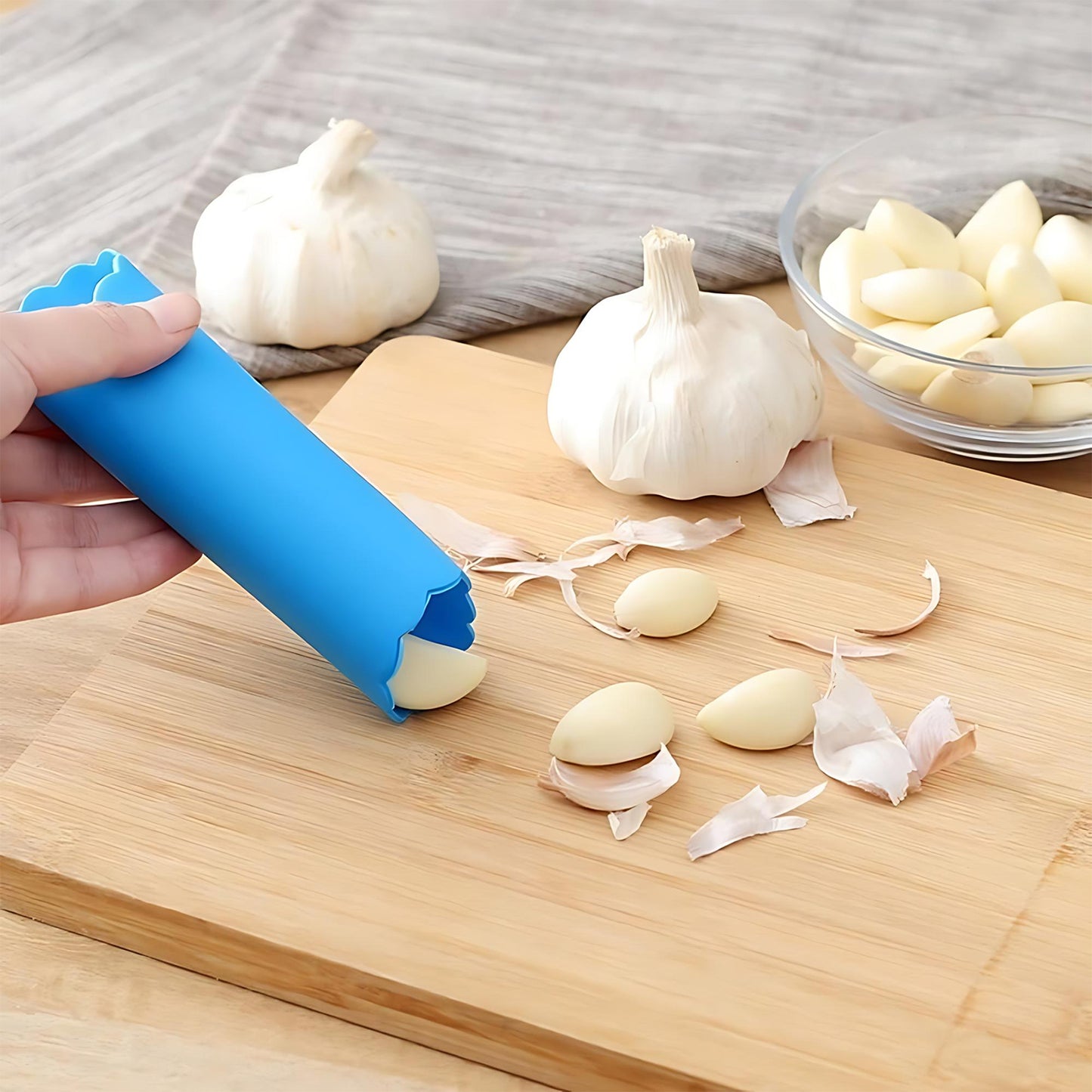 Silicone Garlic Peeler Tube Easy Hand Roller Peeling Tool (1 Pc) - Happy Price - Image 3