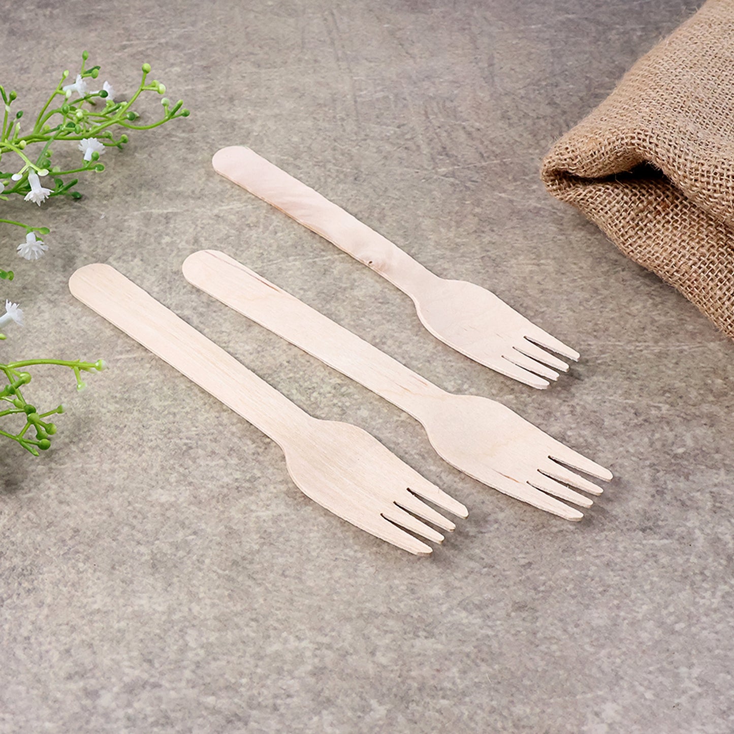 160mm Wooden Forks - 30 Pcs Pack | Smooth Birchwood Disposable Cutlery - Happy Price - Image 4