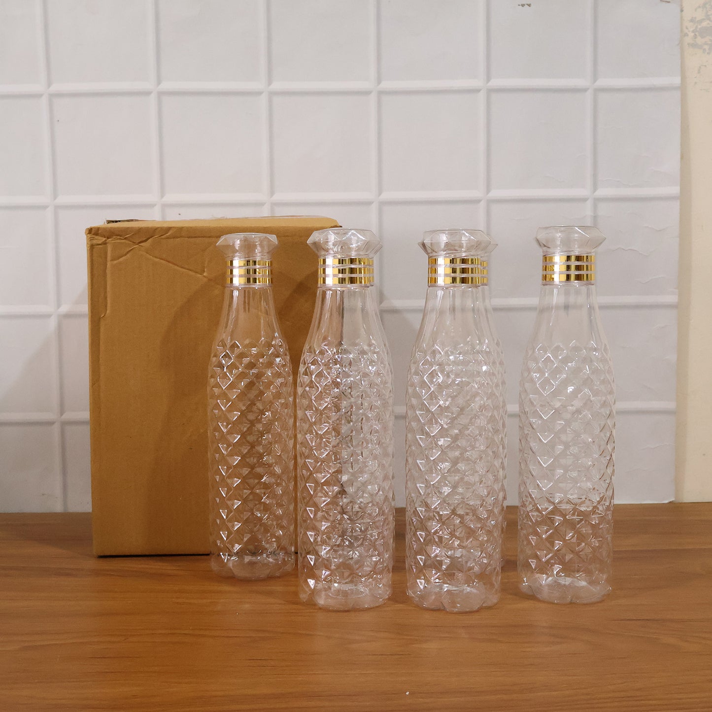 Set of 6 Transparent Water Bottles, 1000 ML Each, Textured Design - Great Price - Image 7