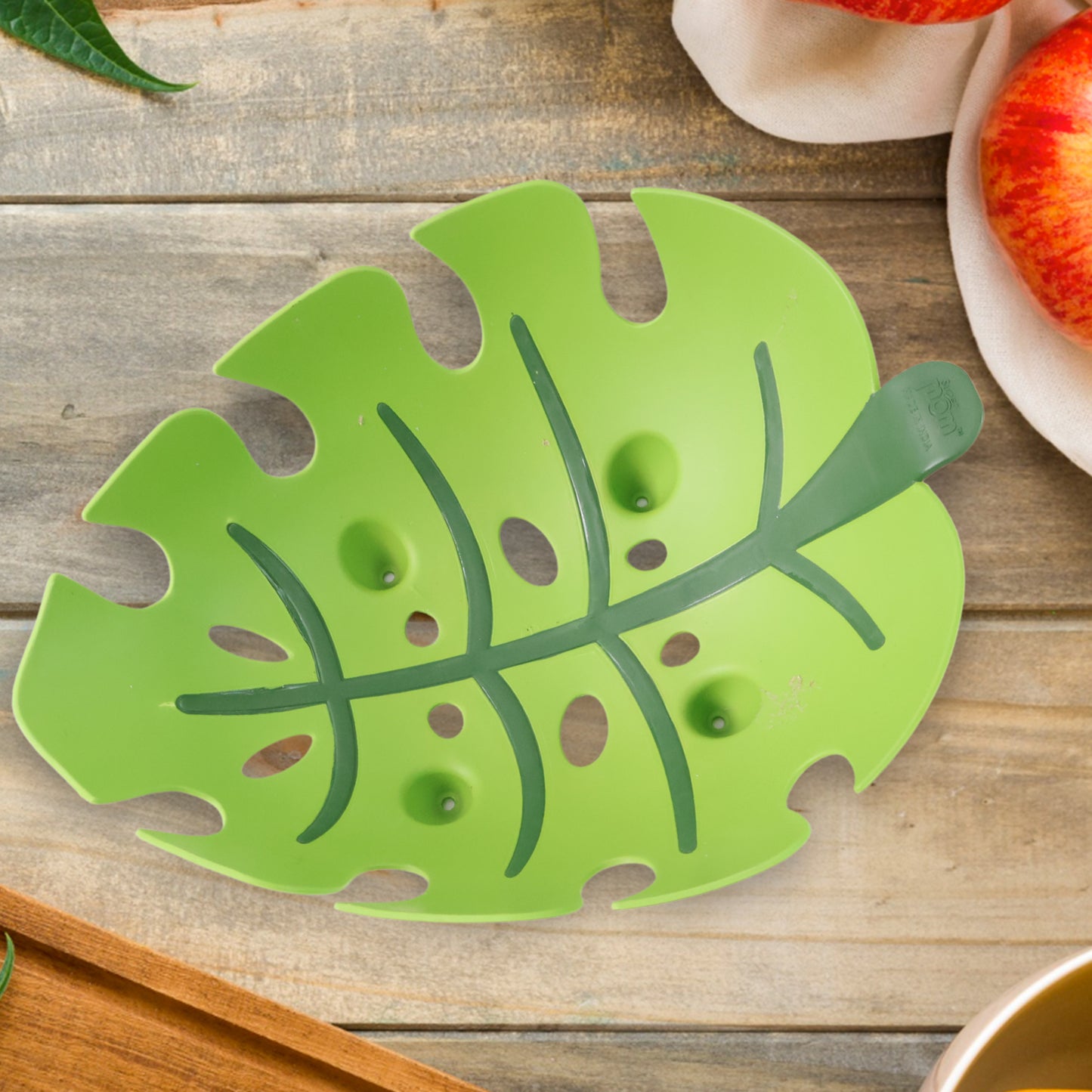 Leaf Design Plastic Fruit Basket - 1 Pc Green Kitchen Organizer - Happy Price - Image 4