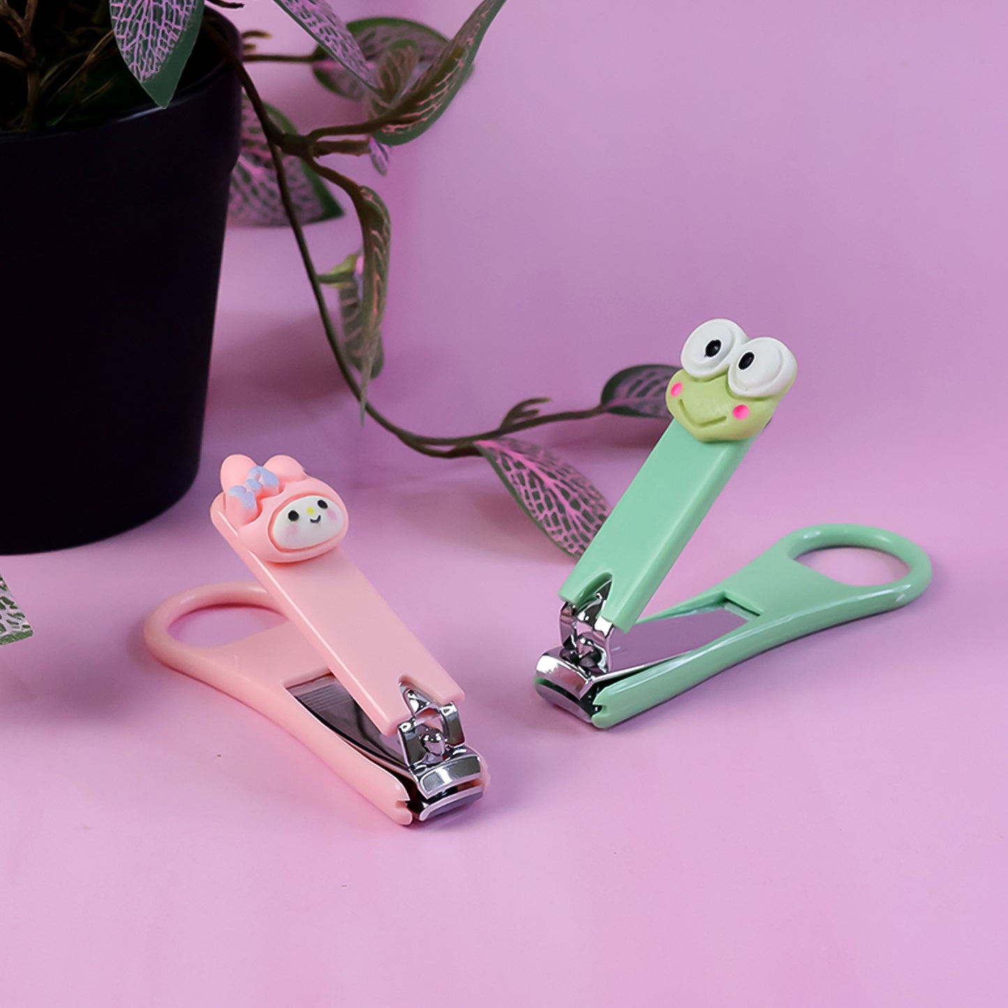 Cute Cartoon Nail Clipper for Kids - 1 Pc Random Design - Happy Price - Image 4