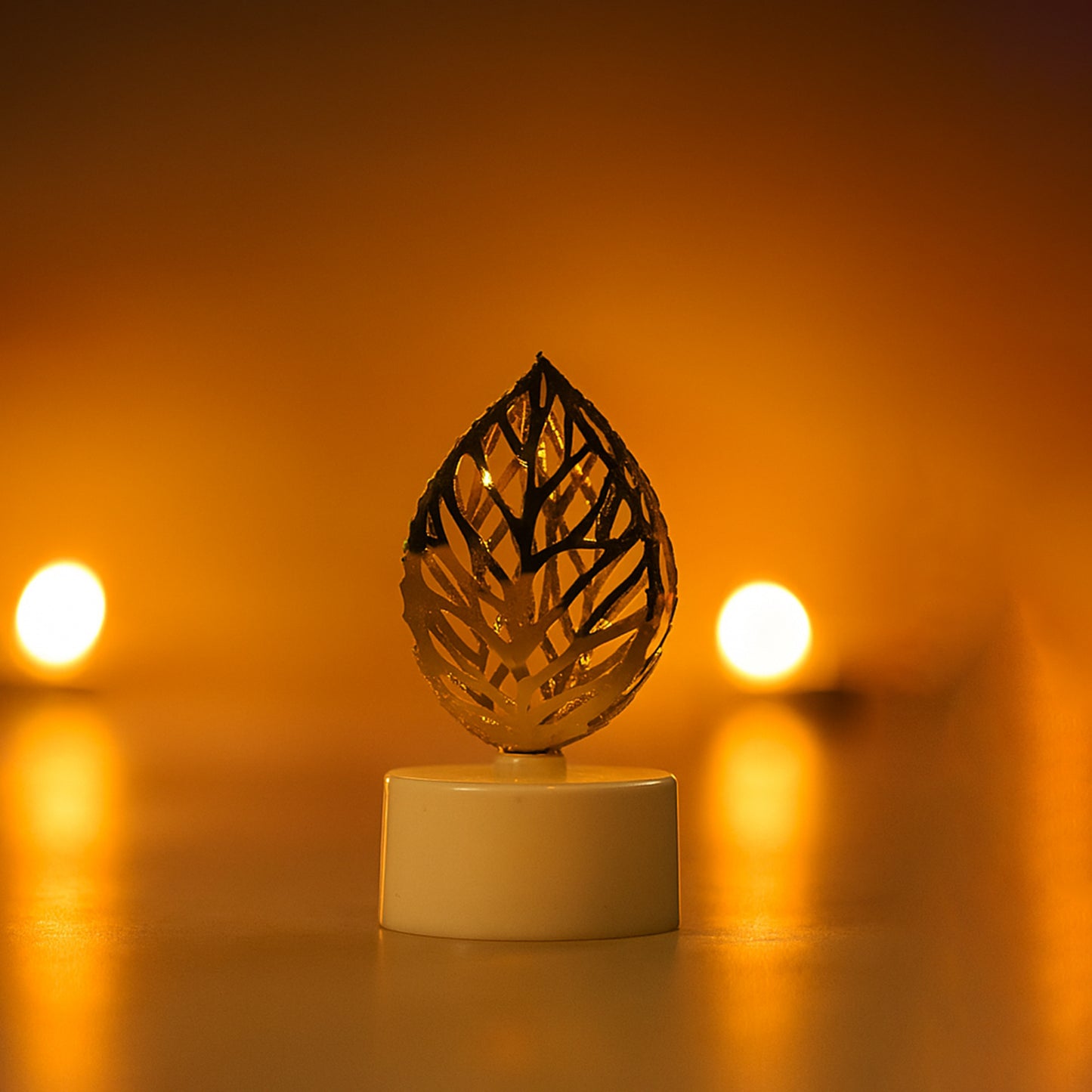 Decorative Golden Leaf Flameless LED Candles - Set of 12 - Happy Price - Image 4