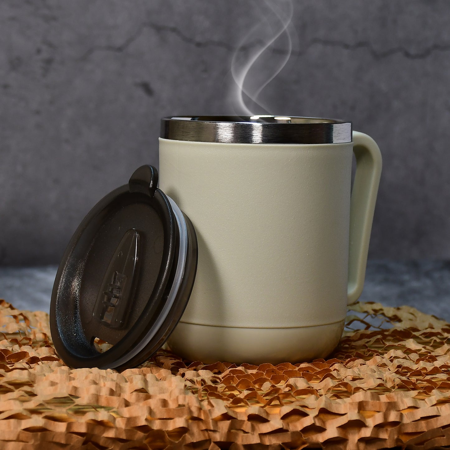 Ganesh Premium Stainless Steel Coffee Mug With Heat Resistant Mug Lid. Approx 400ml Mug. - Happy Price - Image 3