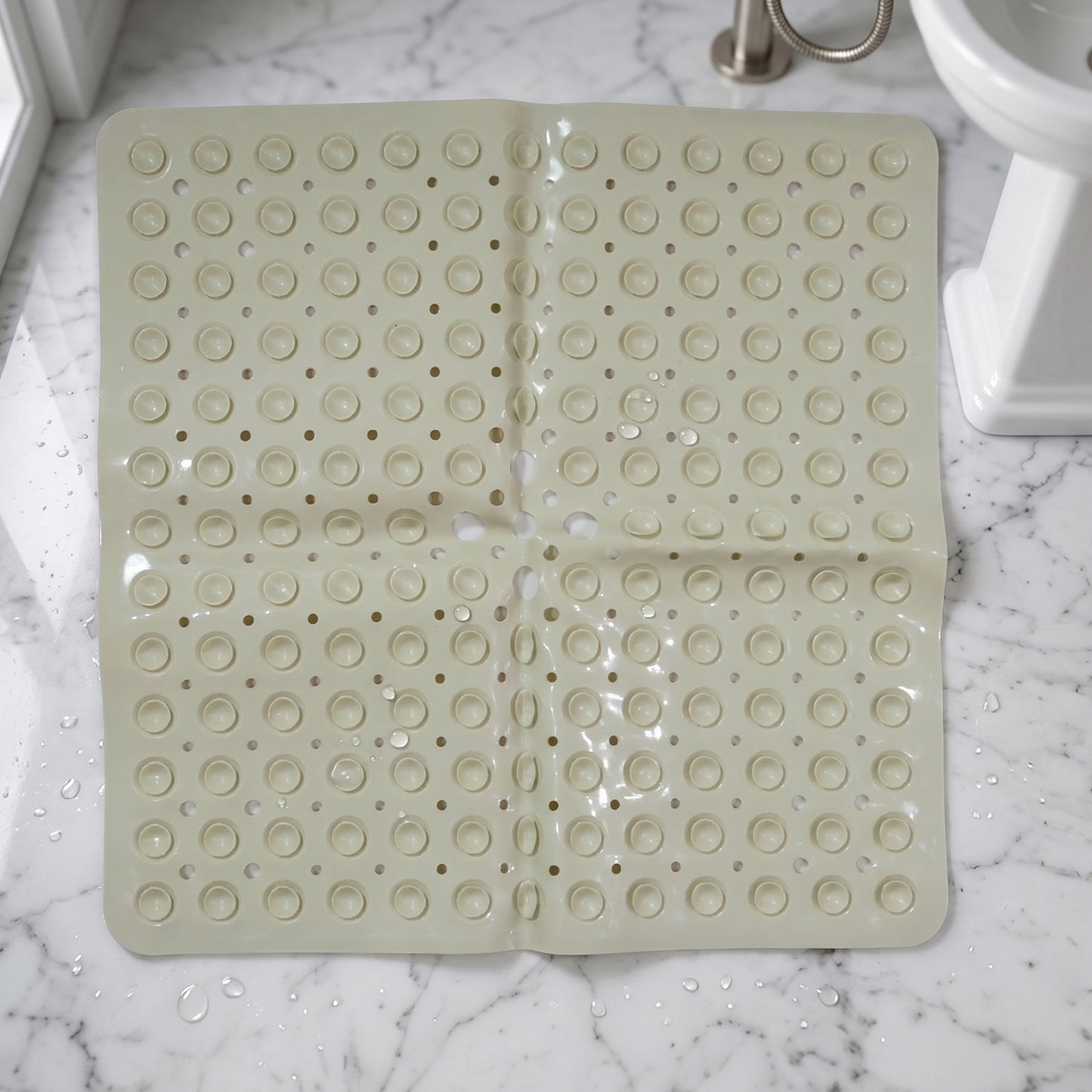 Square Anti-Slip Bath Mat with Suction Cups - 53x53 Cm, 1 Pc - Great Price - Image 2