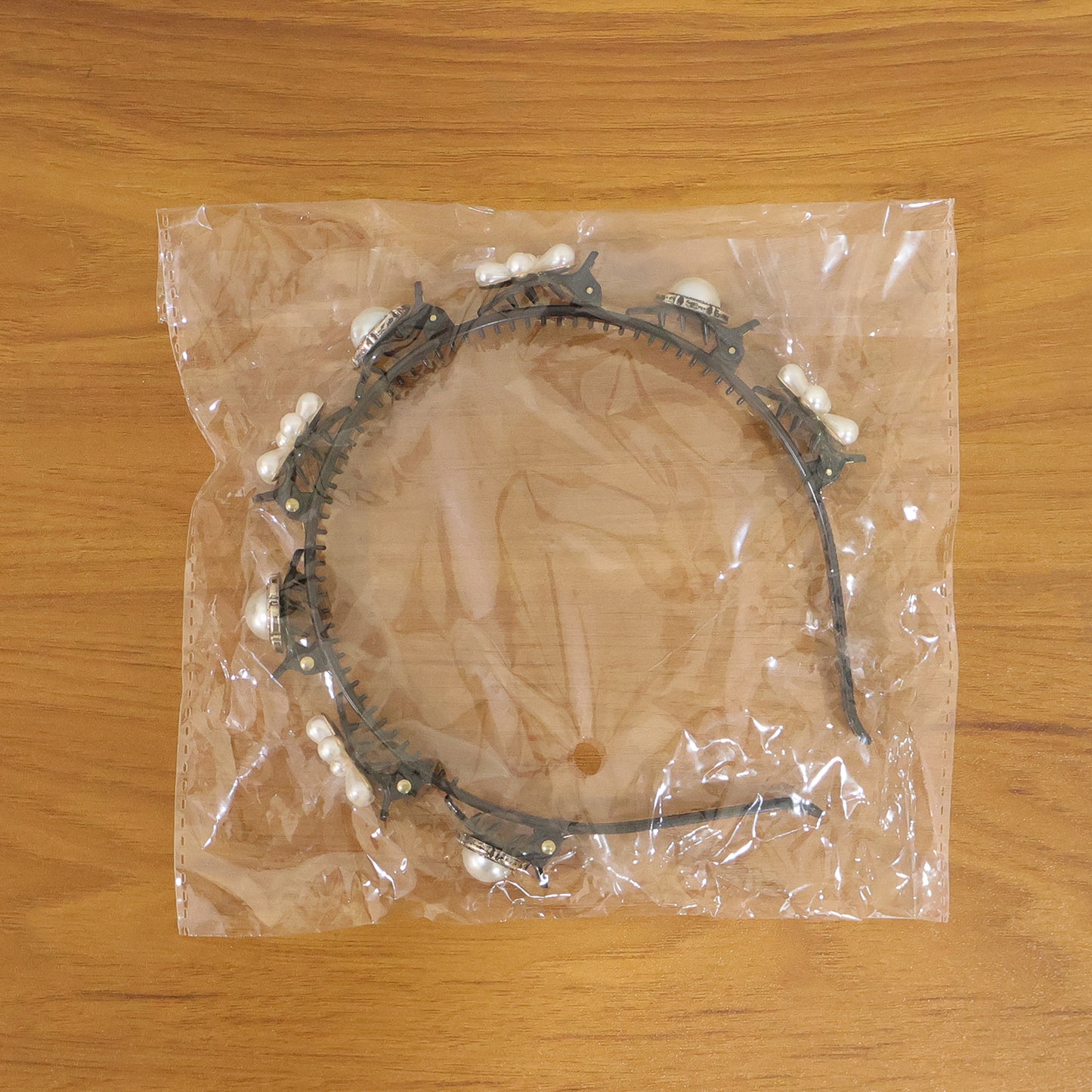 Luxury Pearl Floral Hair Band For Women Girls (1 Pc)