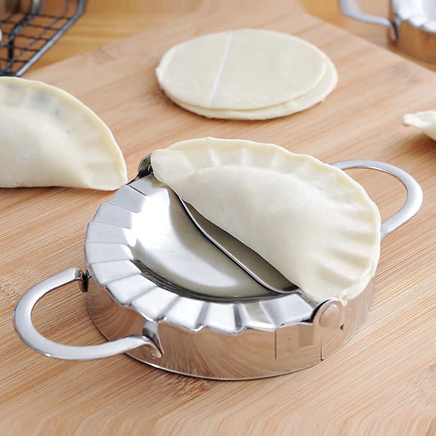 Stainless Steel Dumpling Maker Dough Cutter Pie Mold Tool. - Happy Price - Image 4