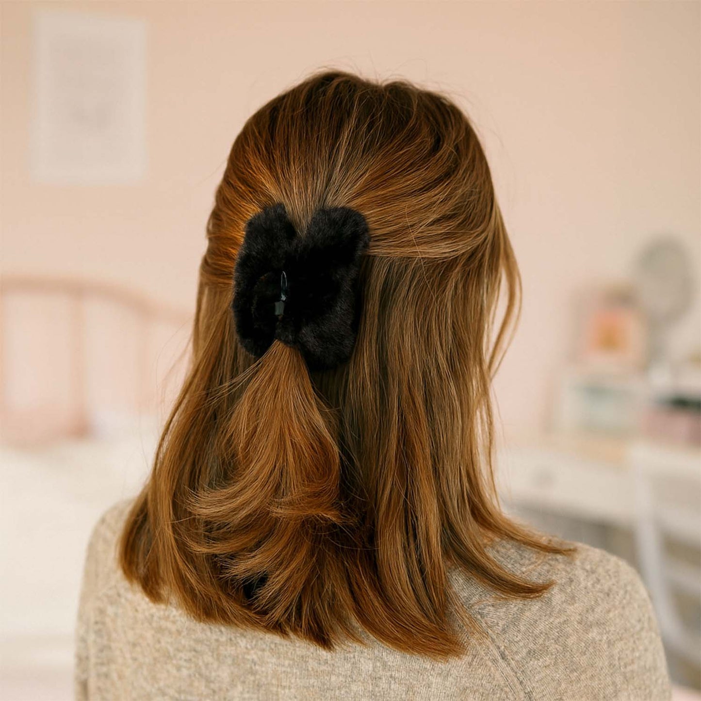 Big Faux Fur Hair Claw Clip (1 Pc) - Soft & Secure Hold - Happy Price - Image 5