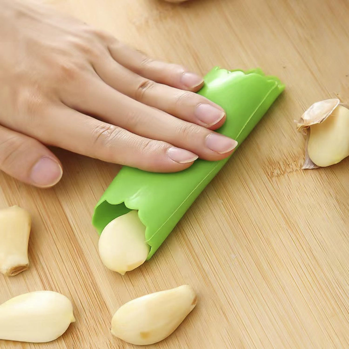 Silicone Garlic Peeler Tube for Quick Skin Removal (1 Pc) - Happy Price - Image 6