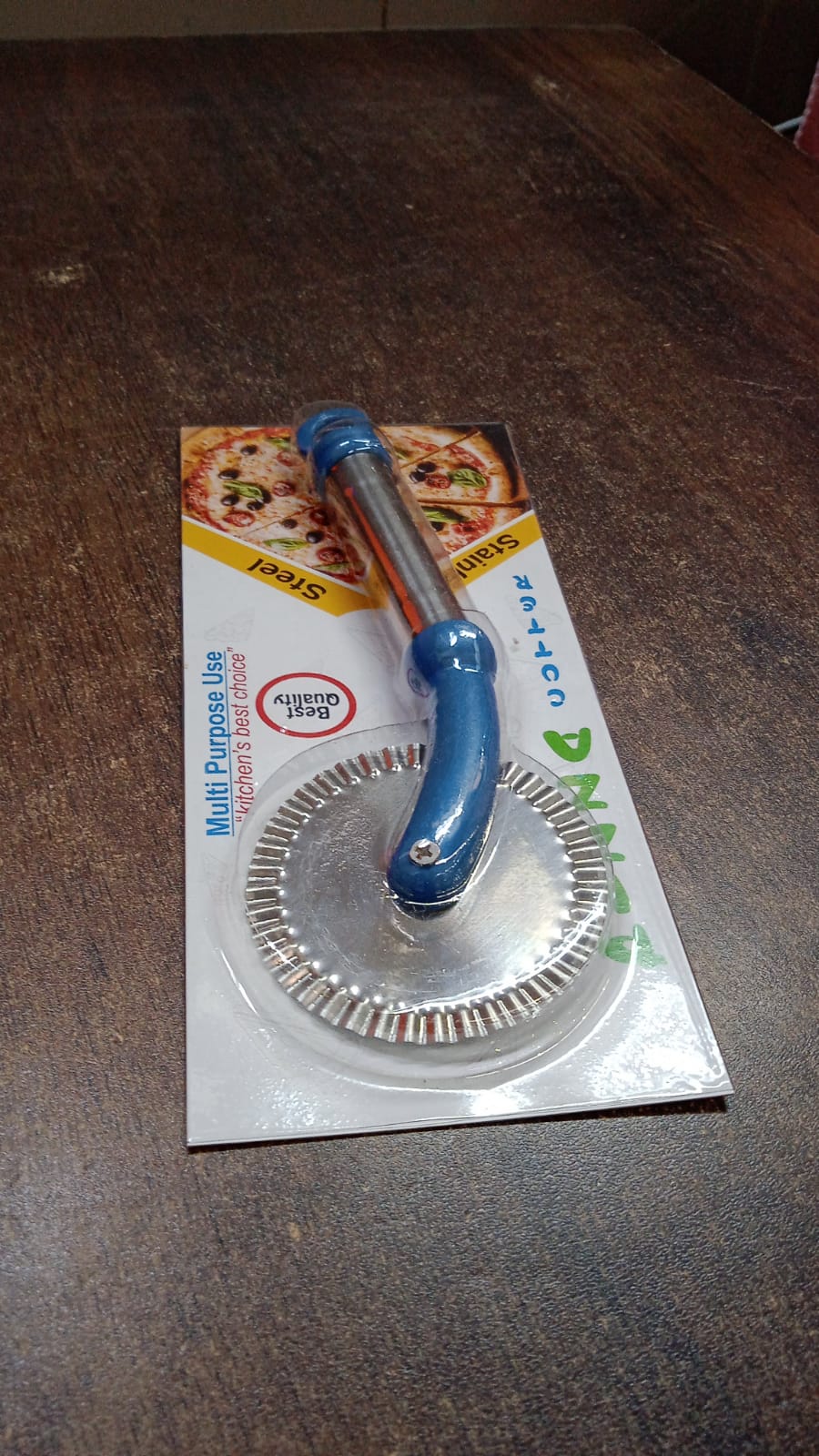 Multi Purpose Use Curly Pizza Cutter Pastry Cutter Sandwiches Cutter (1 Pc) - Happy Price - Image 7