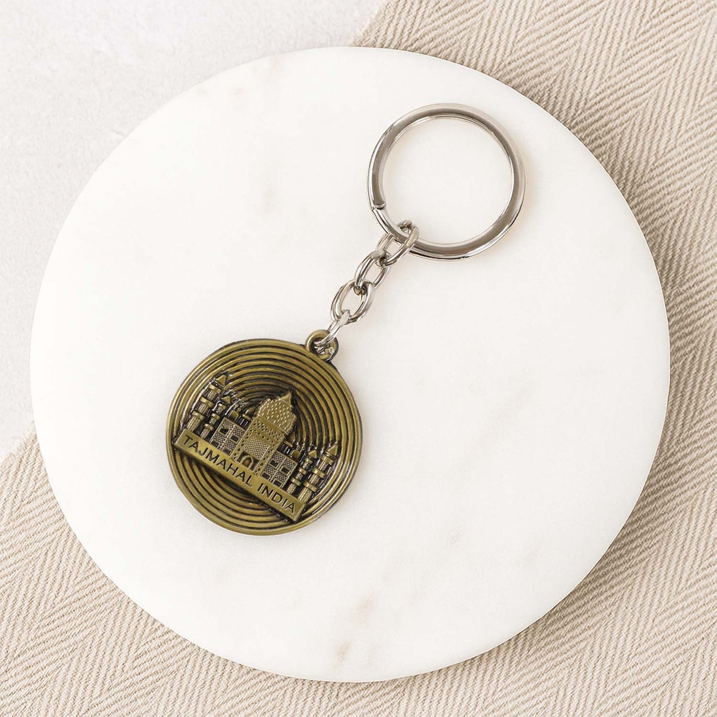 Taj Mahal Motif Metal Keychain - Antique Brass Finish Souvenir Keyring (1 Pc) - Happy Price - Image 3