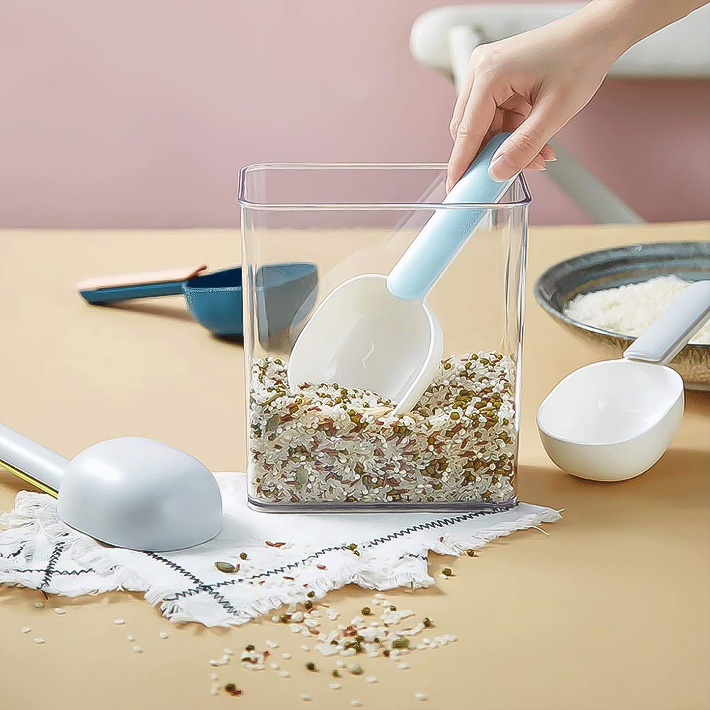 Large Plastic Measuring Spoons Flour Scoops For Home Kitchen (1 Pc) - Happy Price - Image 3